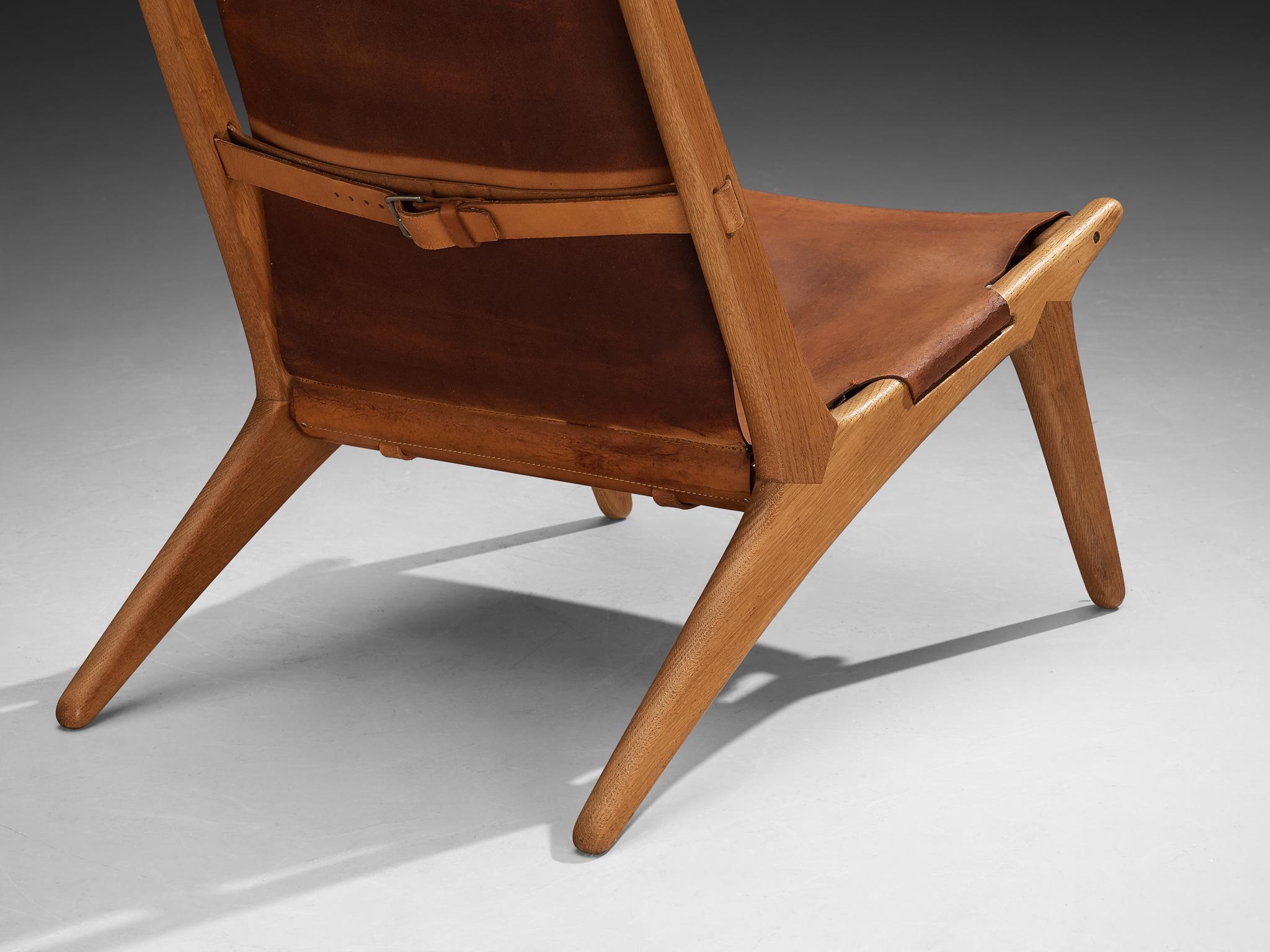 Mid-20th Century Uno & Östen Kristiansson for Luxus Pair of Hunting Chairs Leather and Oak For Sale
