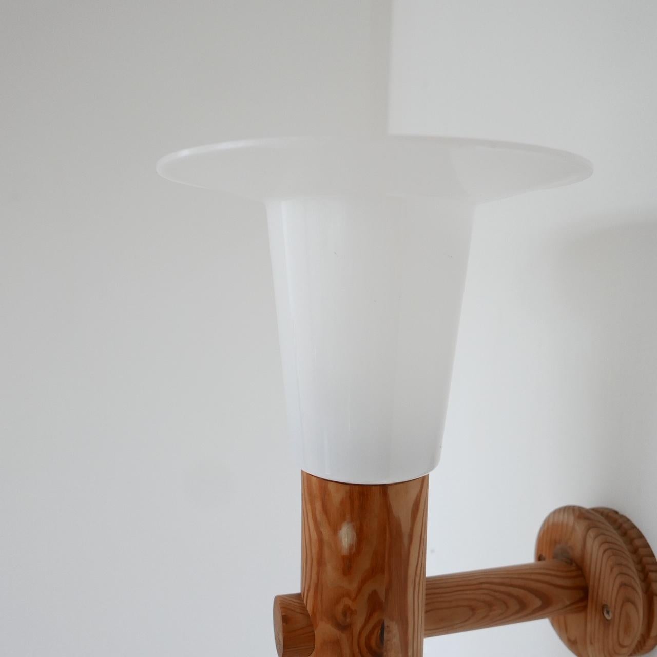 Uno & Östen Kristiansson Midcentury Wall Lamp In Excellent Condition In London, GB