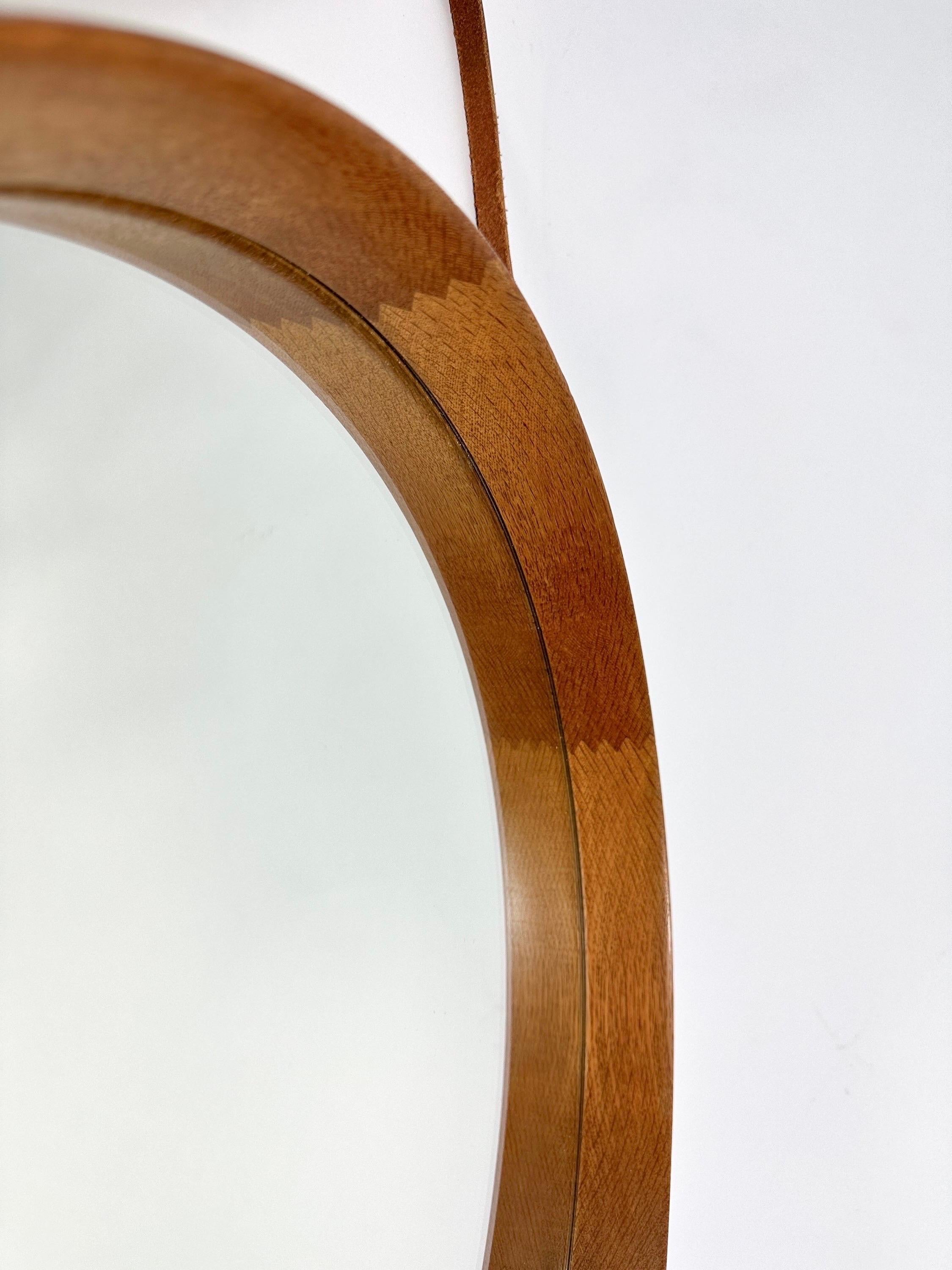 Uno & Östen Kristiansson Mirror Oak Leather Strap Luxus Vittsjö Sweden 1950s en vente 2