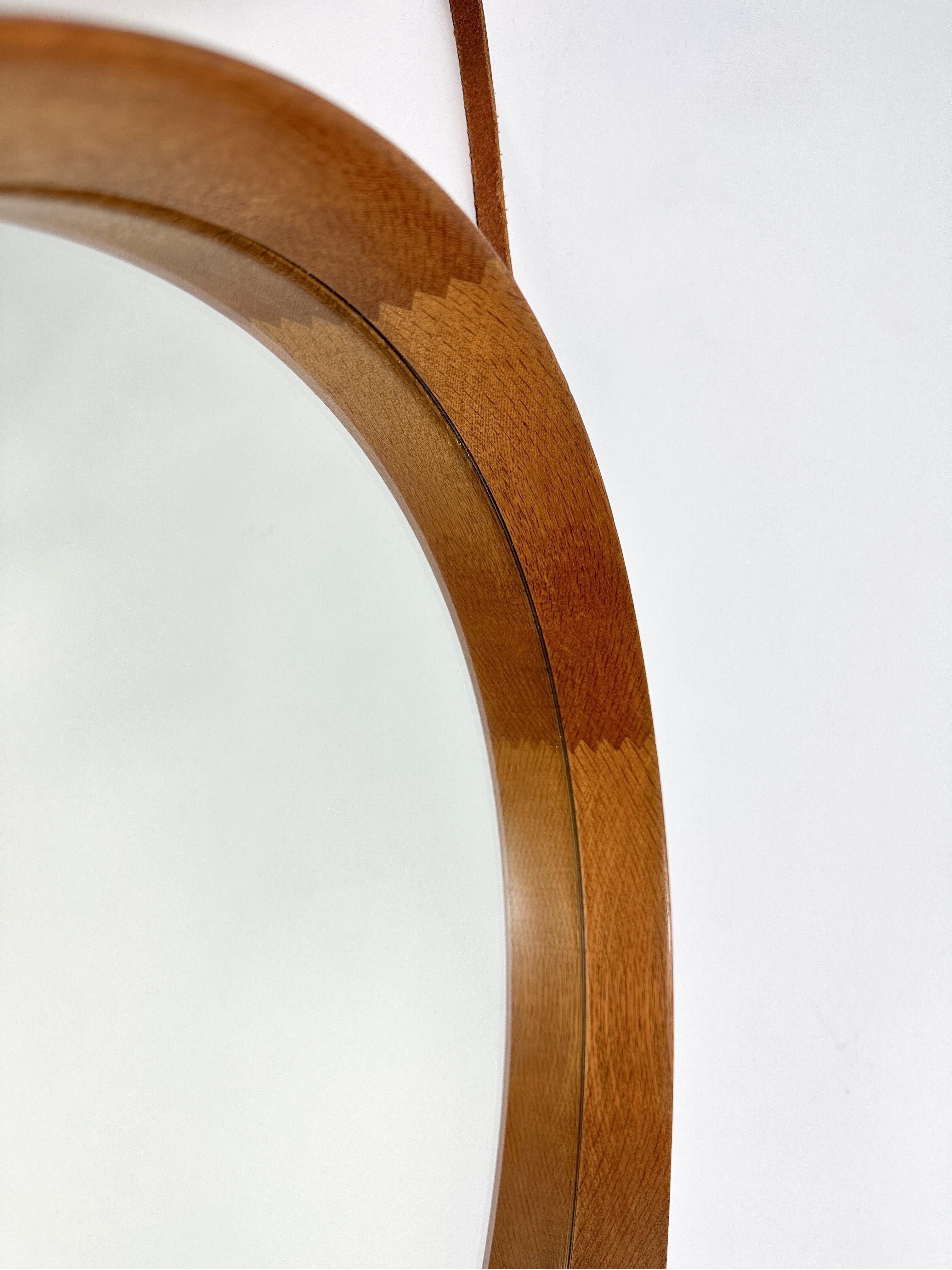 Uno & Östen Kristiansson Mirror Oak Leather Strap Luxus Vittsjö Sweden 1950s en vente 1