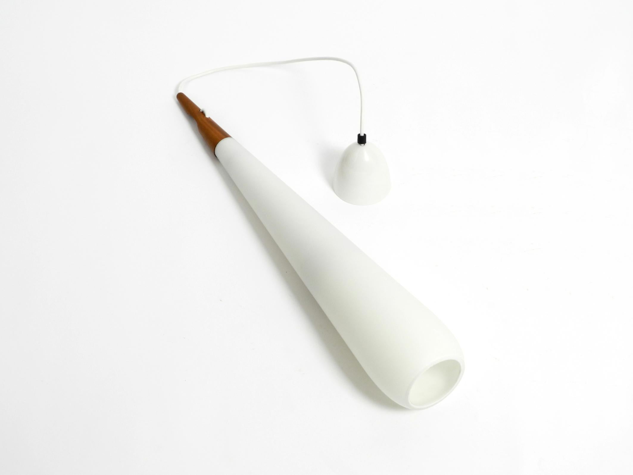 Lampe suspendue Uno & Östen Kristiansson  Fabriqué par Luxus Vittsjö, Suède 1957 en vente 5