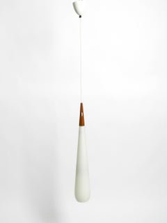 Lampe suspendue Uno & Östen Kristiansson  Fabriqué par Luxus Vittsjö, Suède 1957