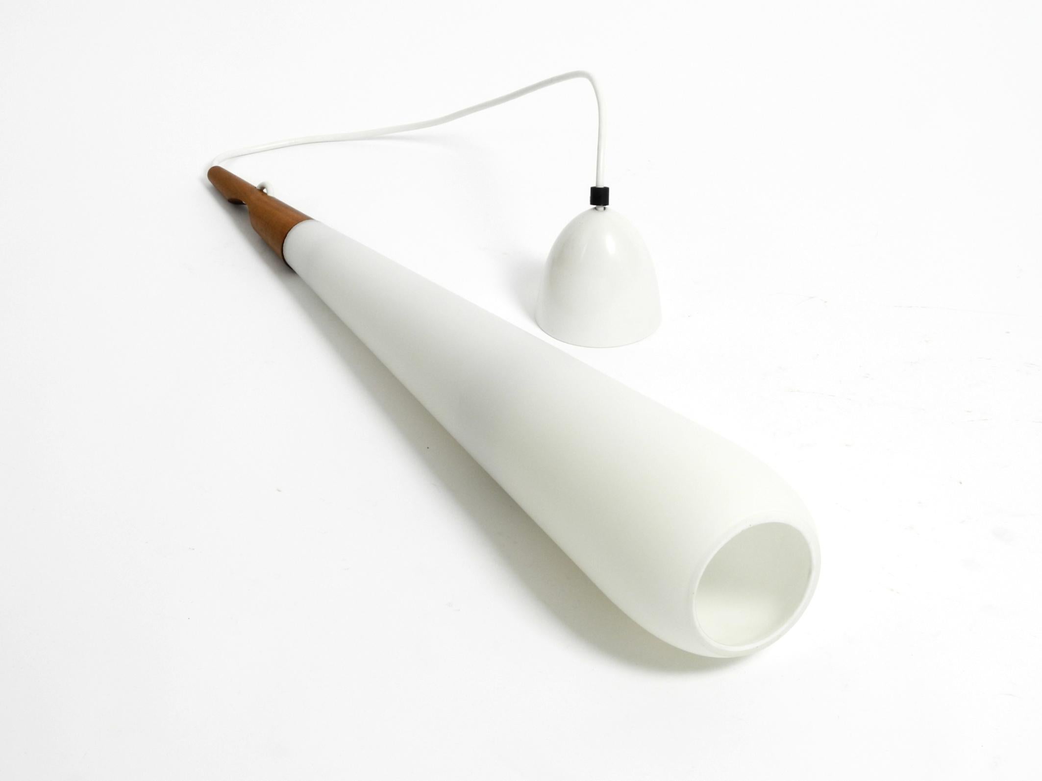 Lampe suspendue Uno & Östen Kristiansson  Fabriqué par Luxus Vittsjö, Suède 1957 Bon état - En vente à München, DE