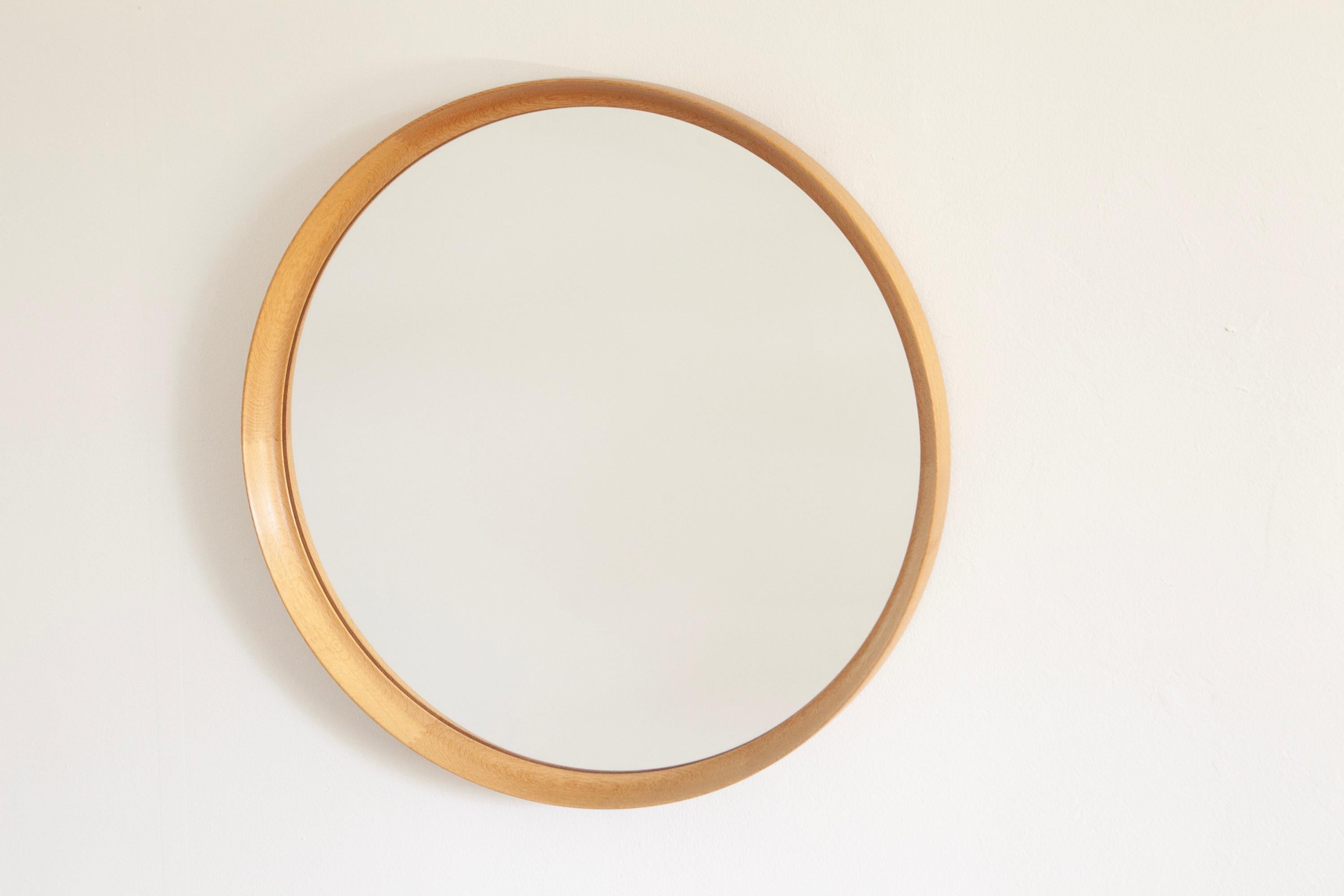 Uno & Östen Kristiansson, Round Oak mirror by Luxus, Vittsjö. Sweden, 1960s For Sale 10