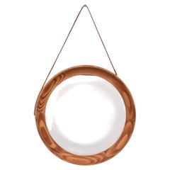 Uno & Östen Kristiansson Runder Wandspiegel aus massivem Kiefernholz Schweden 1960er Jahre