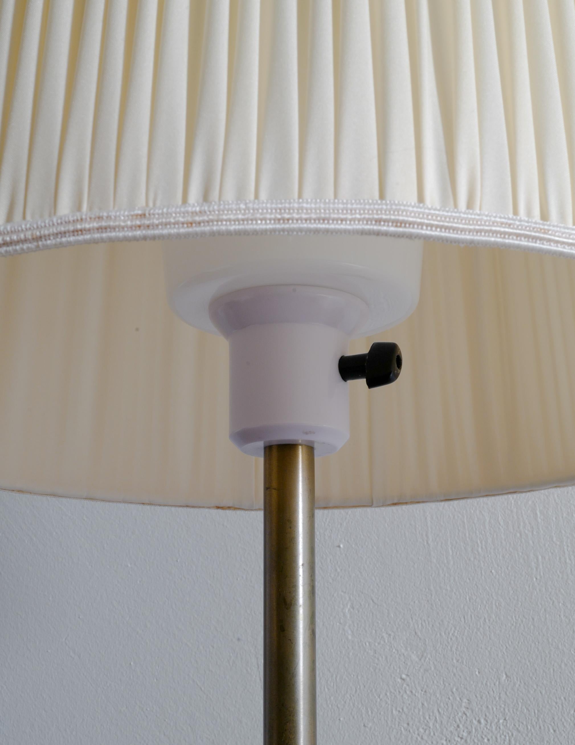 Scandinave moderne Uno & sten Kristiansson lampe de bureau pour Luxus, années 1960 en vente