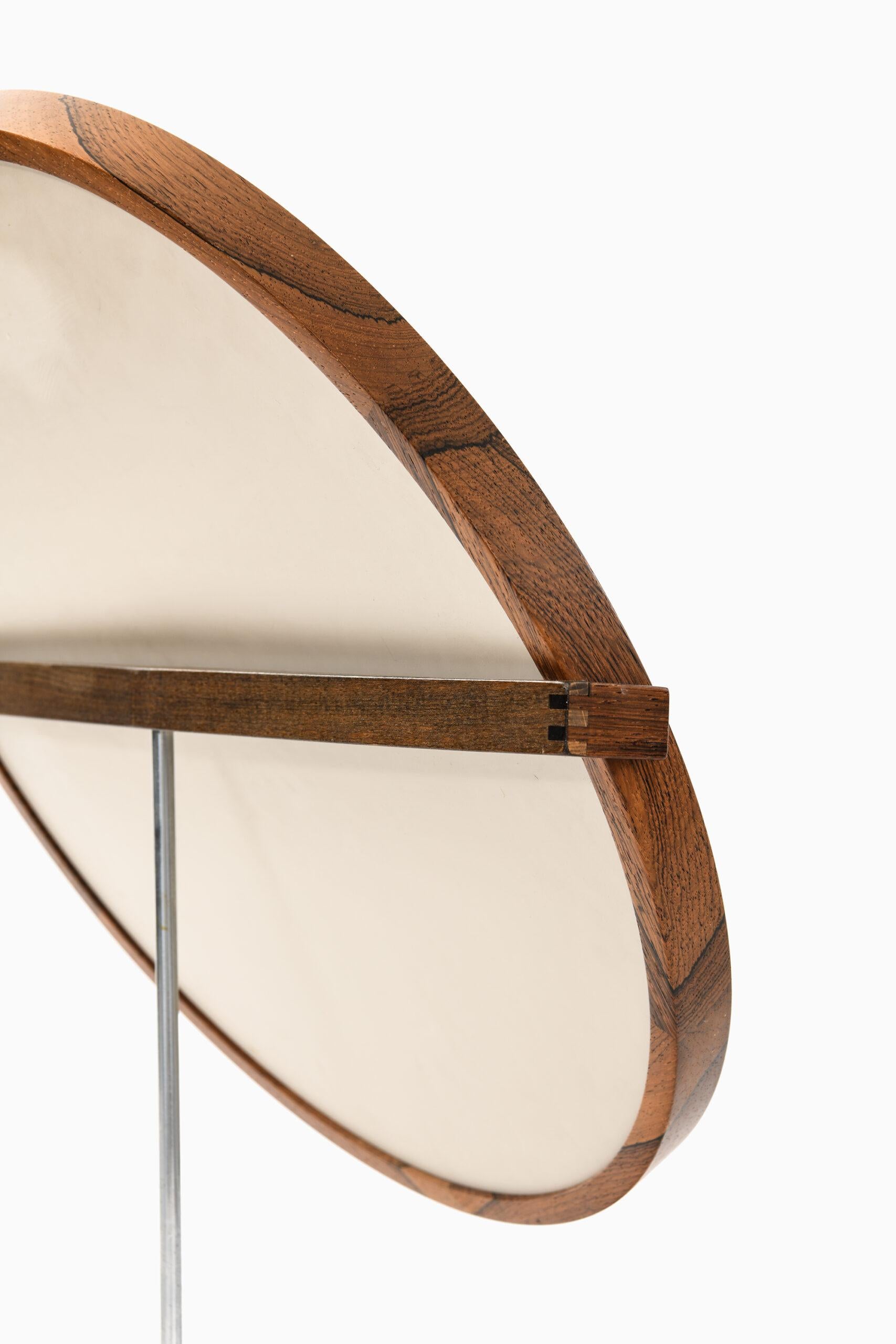 Milieu du XXe siècle Uno & sten Kristiansson Miroir de table produit par Luxus à Vittsj, Suède en vente