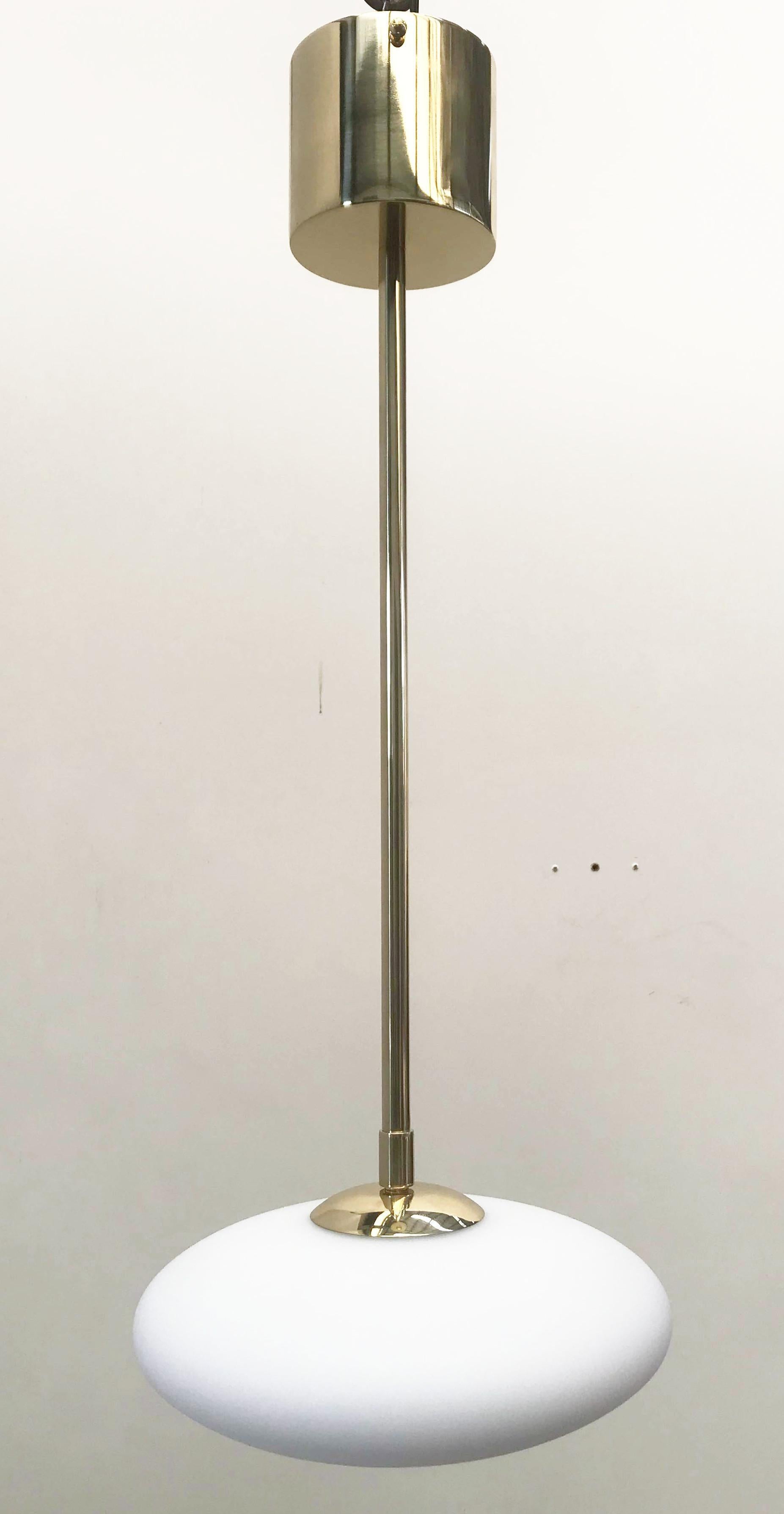 Mid-Century moderno Ciondolo UNO SHADE di Fabio Ltd in vendita