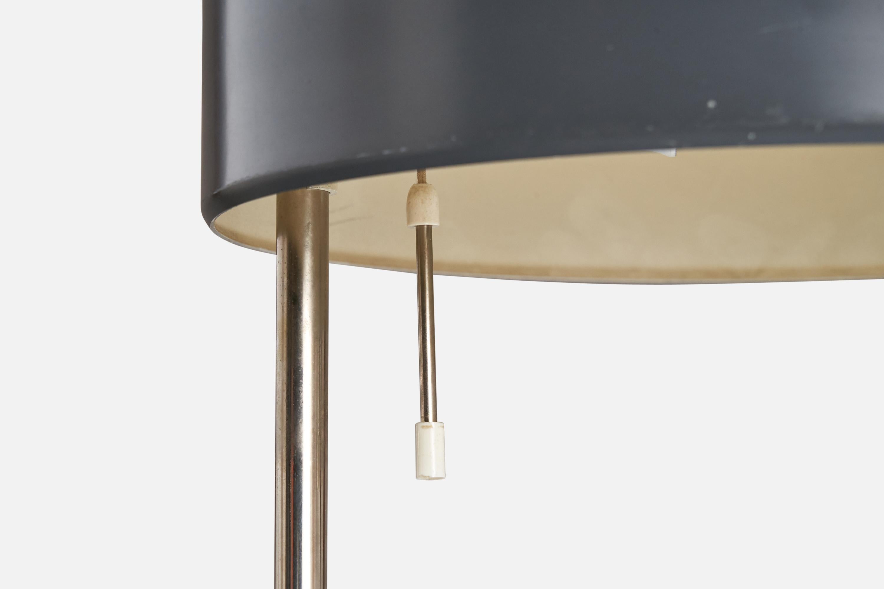 Milieu du XXe siècle Uno Westerberg, lampe de bureau, métal, verre, Suède, années 1960 en vente