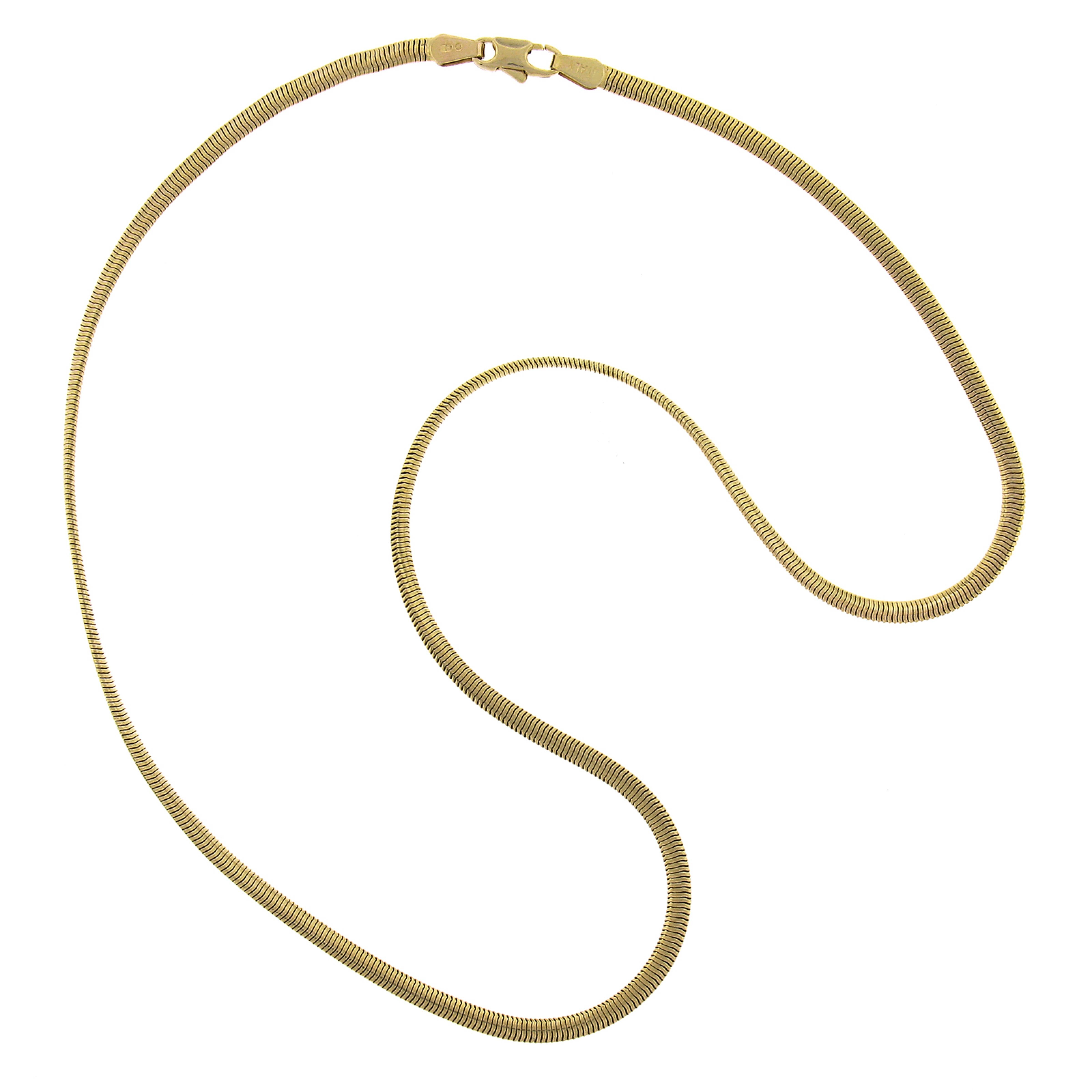 UnoAErre - Collier en or jaune 14 carats avec chaîne à maillons serpents plats et griffe de homard de 18 pouces Pour femmes en vente
