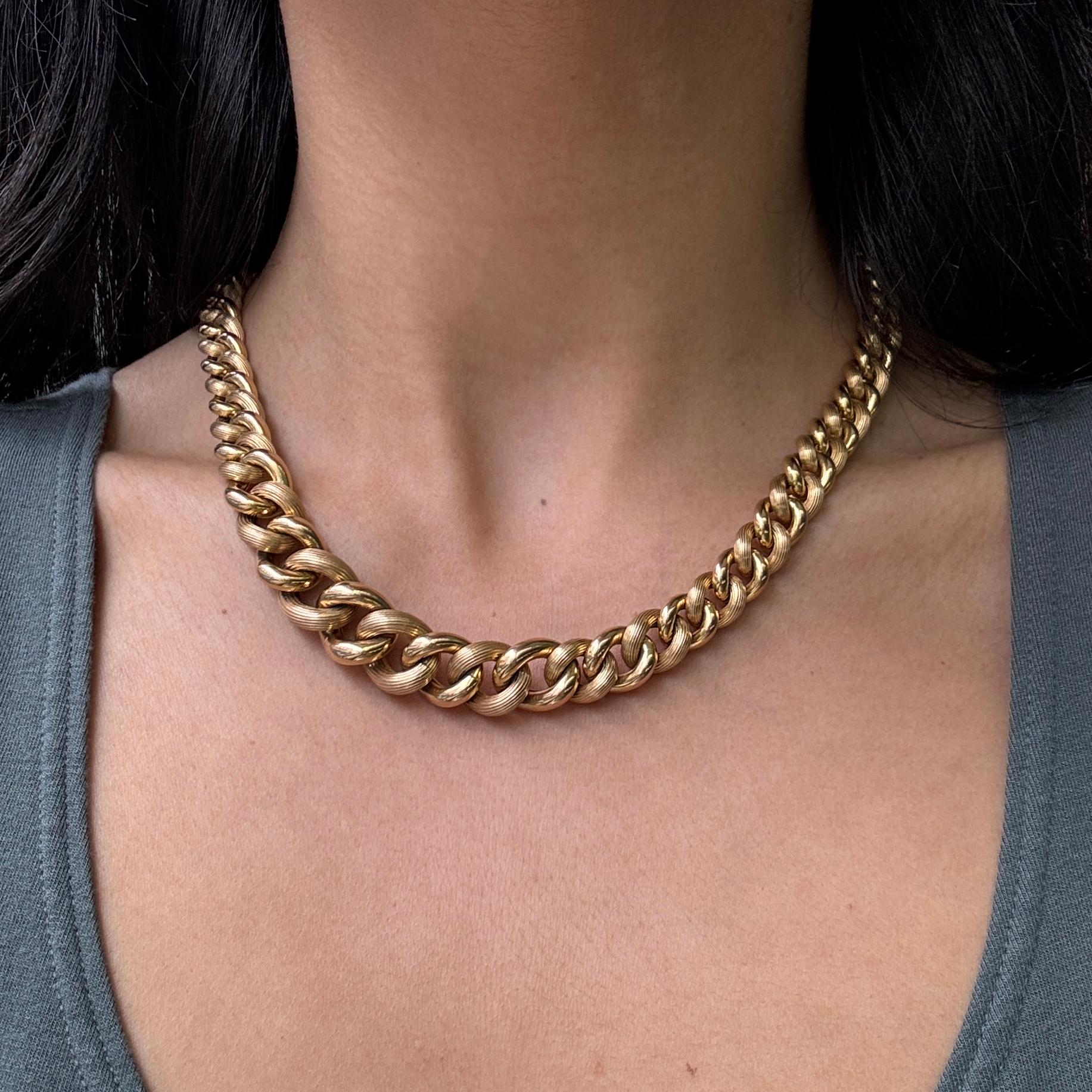 UnoAErre, chaîne à maillons creux et épais en or jaune 18 carats, Italie Bon état - En vente à London, GB