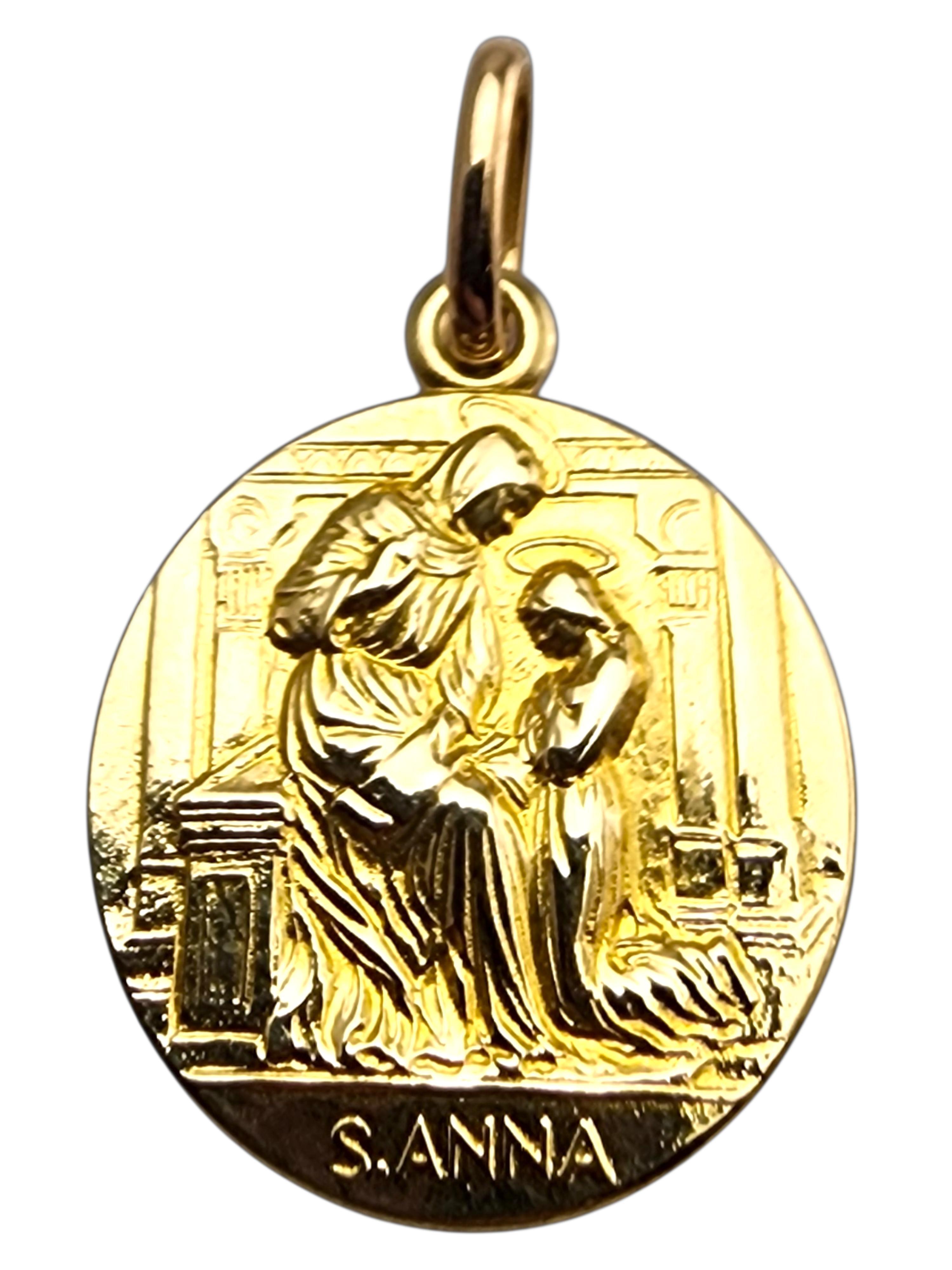 UnoAErre 18 Karat Yellow Gold St. Anna Pendant #24035 For Sale