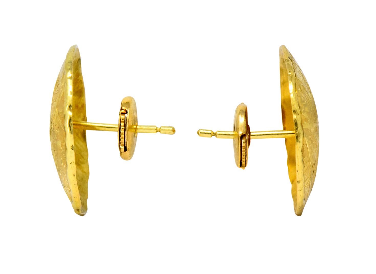 Women's or Men's Unoaerre 18 Karat Yellow Gold Textured Disc Earrings