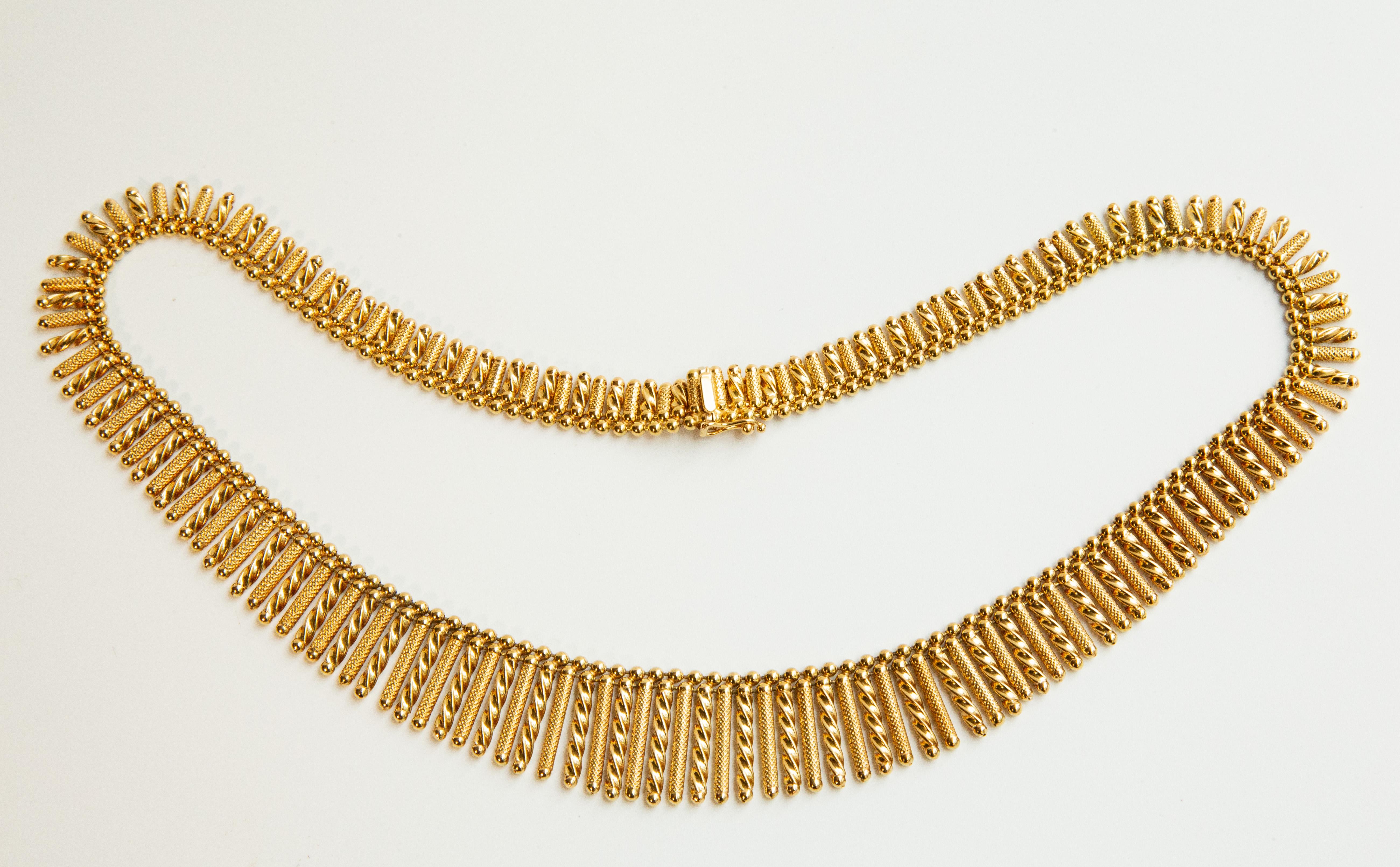 UnoAErre Collier ras du cou à franges en or massif jaune 18 carats en vente 4