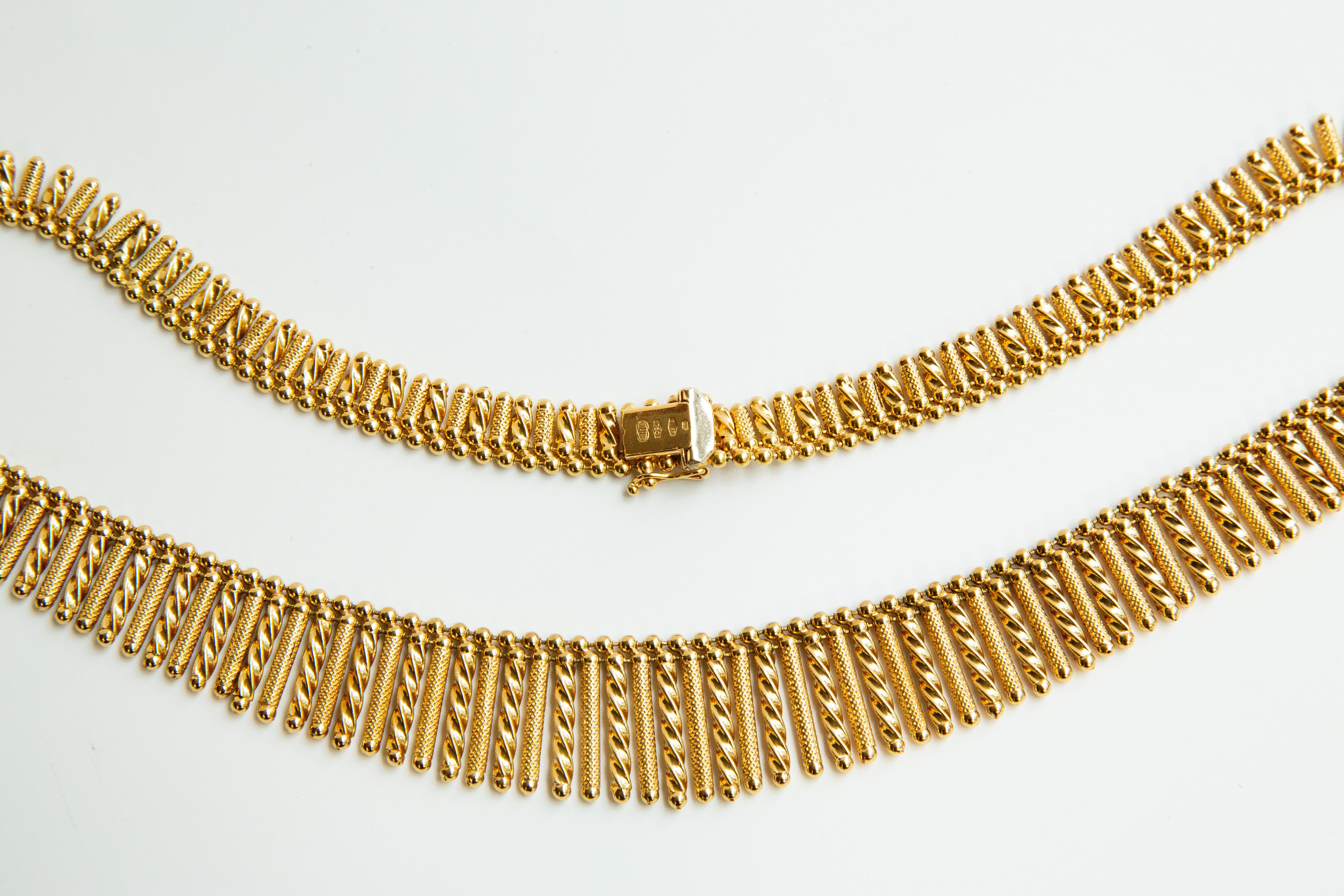UnoAErre Collier ras du cou à franges en or massif jaune 18 carats en vente 3