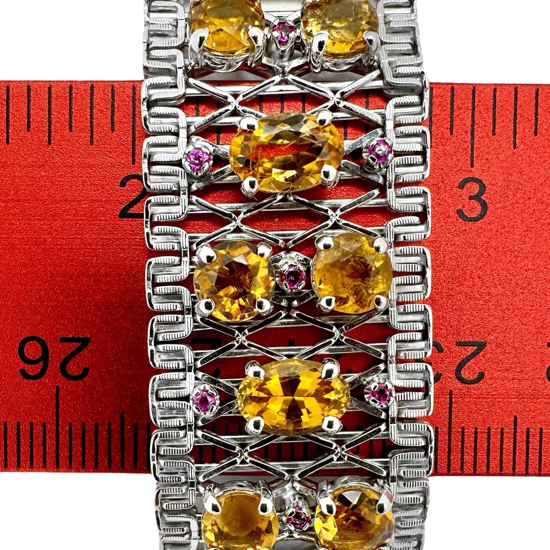 Unoaerre Pulsera de Oro Blanco de 18 K con Topacio Imperial y Rubíes Moderno en venta