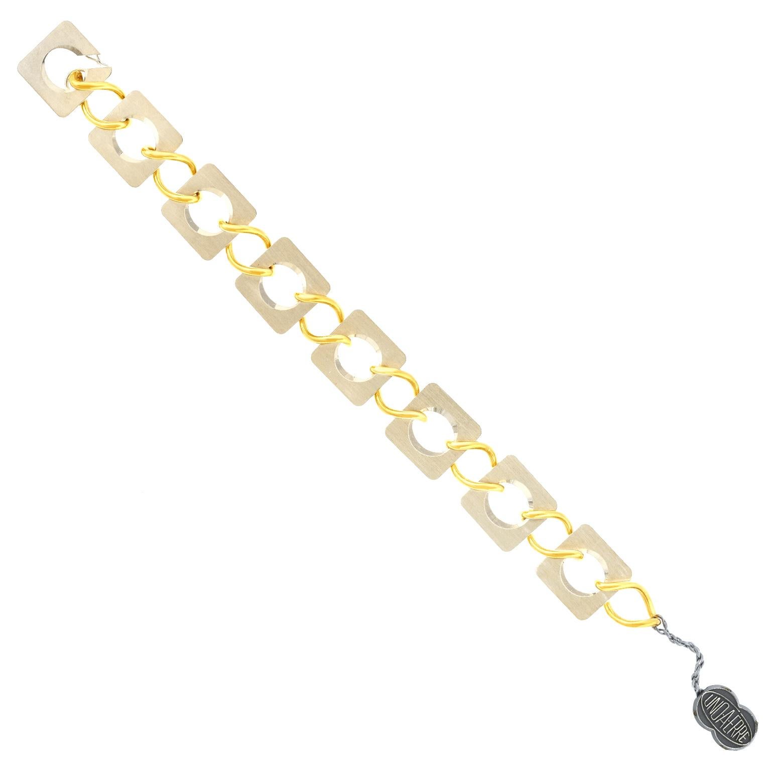 Moderniste UnoAErre Bracelet en or en vente