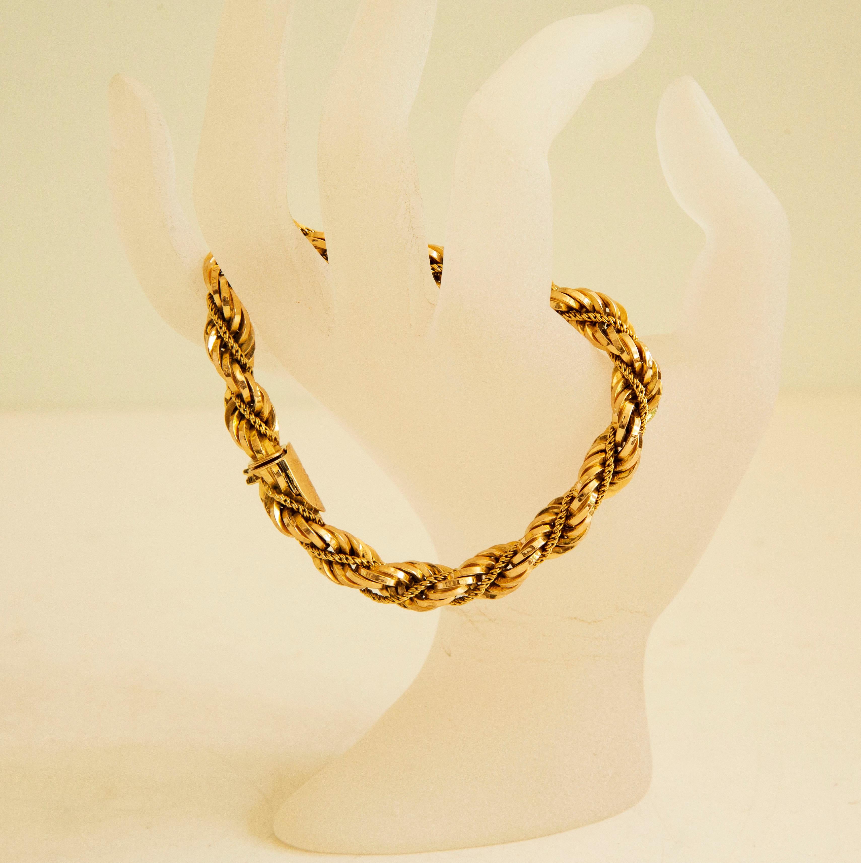 UnoAErre Italian 18 Karat Yellow Gold Twist Rope Chain Bracelet 1970s For Sale 5