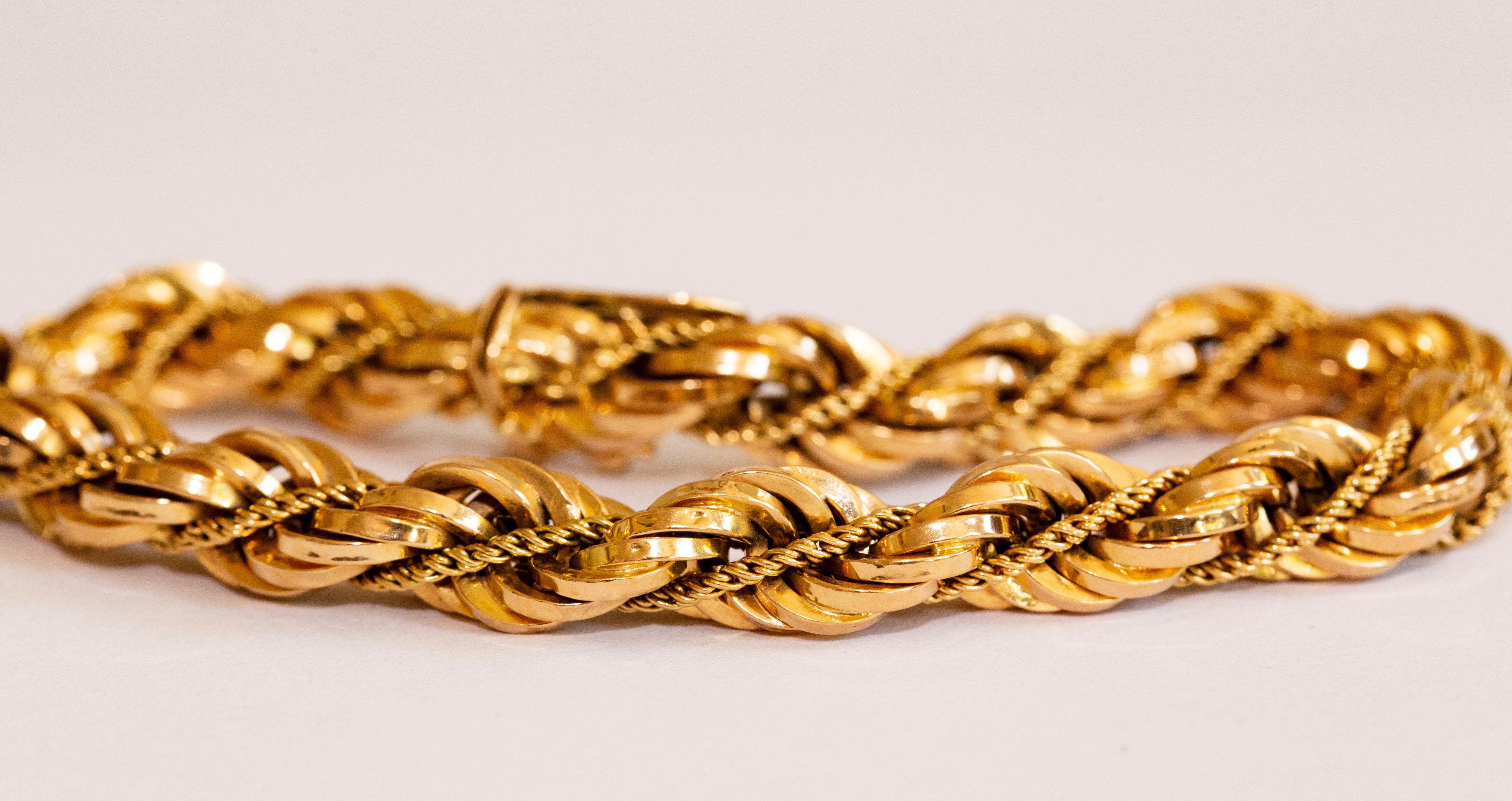 UnoAErre Italian 18 Karat Yellow Gold Twist Rope Chain Bracelet 1970s For Sale 2