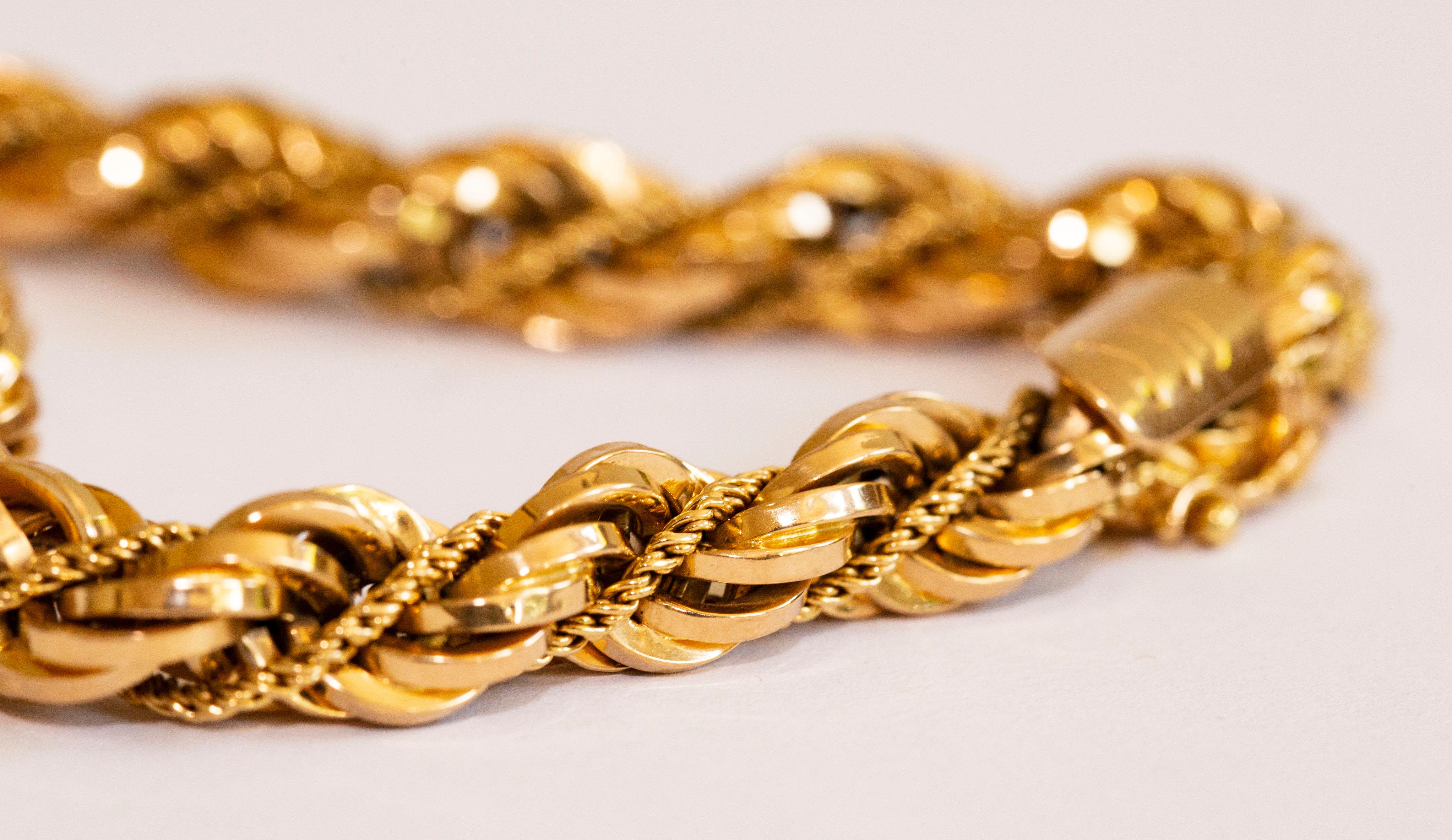 UnoAErre Italian 18 Karat Yellow Gold Twist Rope Chain Bracelet 1970s For Sale 3