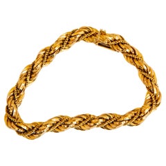 Used UnoAErre Italian 18 Karat Yellow Gold Twist Rope Chain Bracelet 1970s