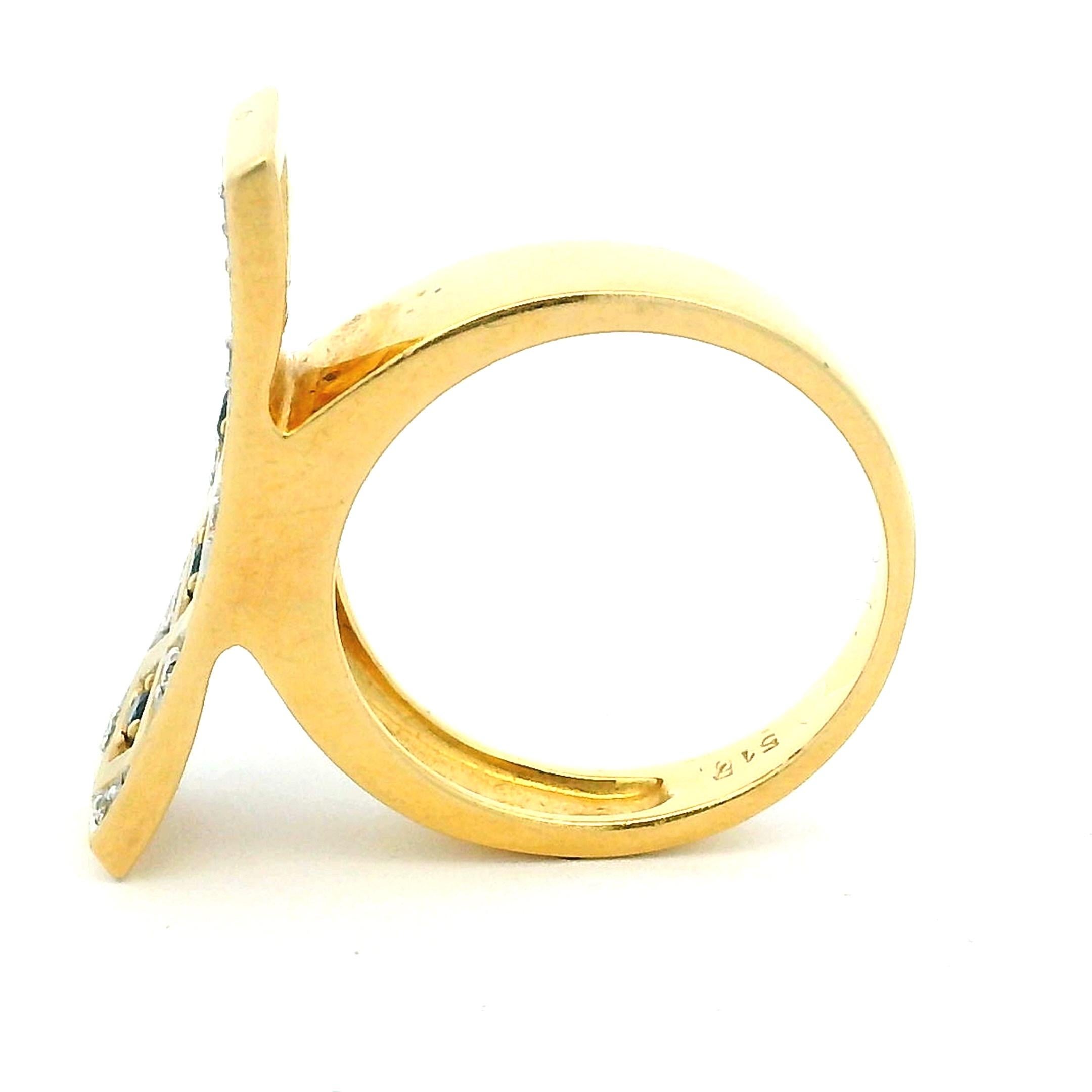 Anello modernista in oro 18 carati con zaffiro e diamante, UnoAErre, anni '80 in vendita 2