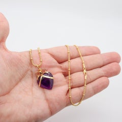 UNOAERRE Modernist Necklace In 14Kt Yellow Gold With Heart Shaped Amethyst