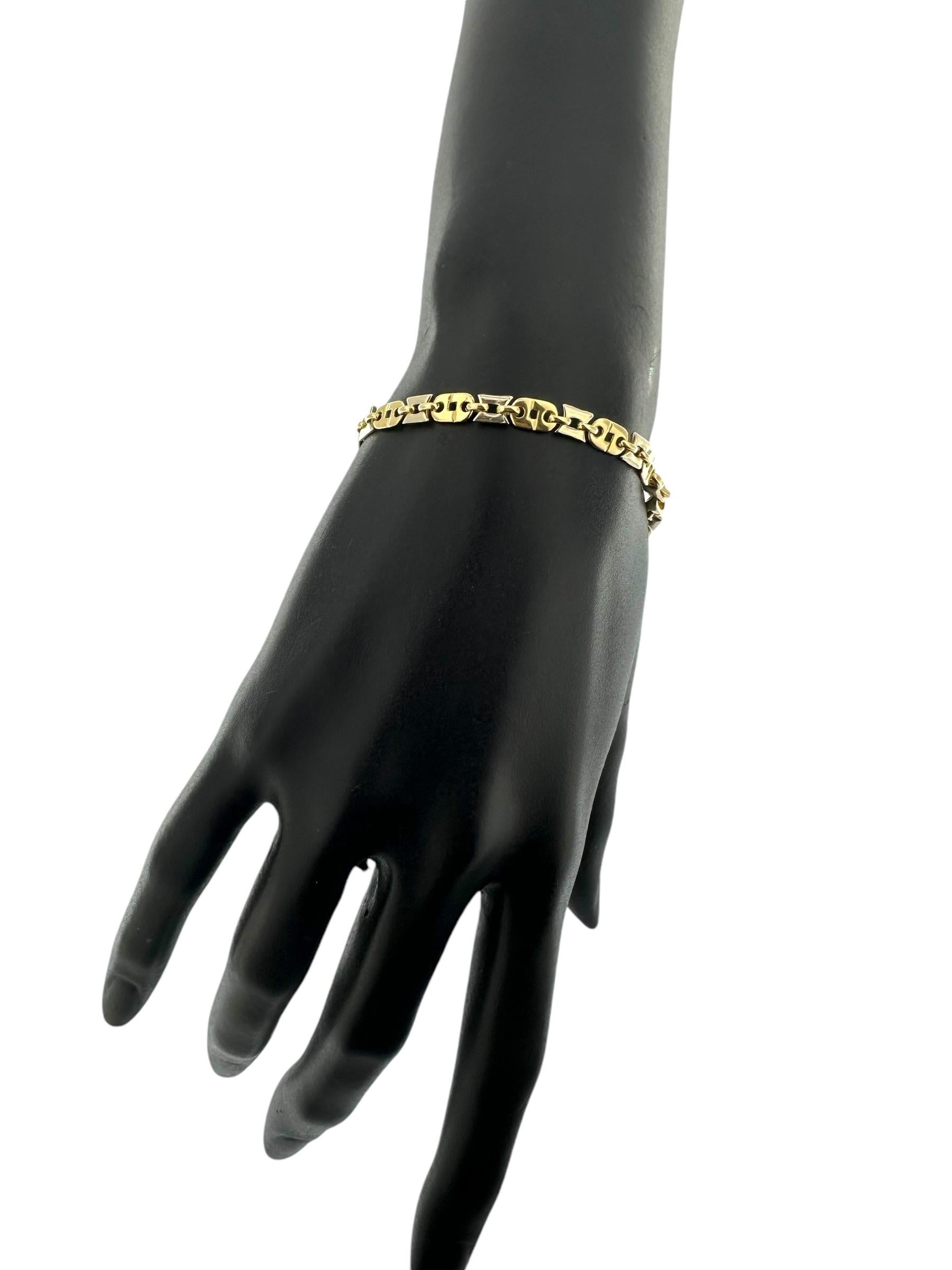 UnoAErre Yellow and White Gold Bracelet For Sale 2