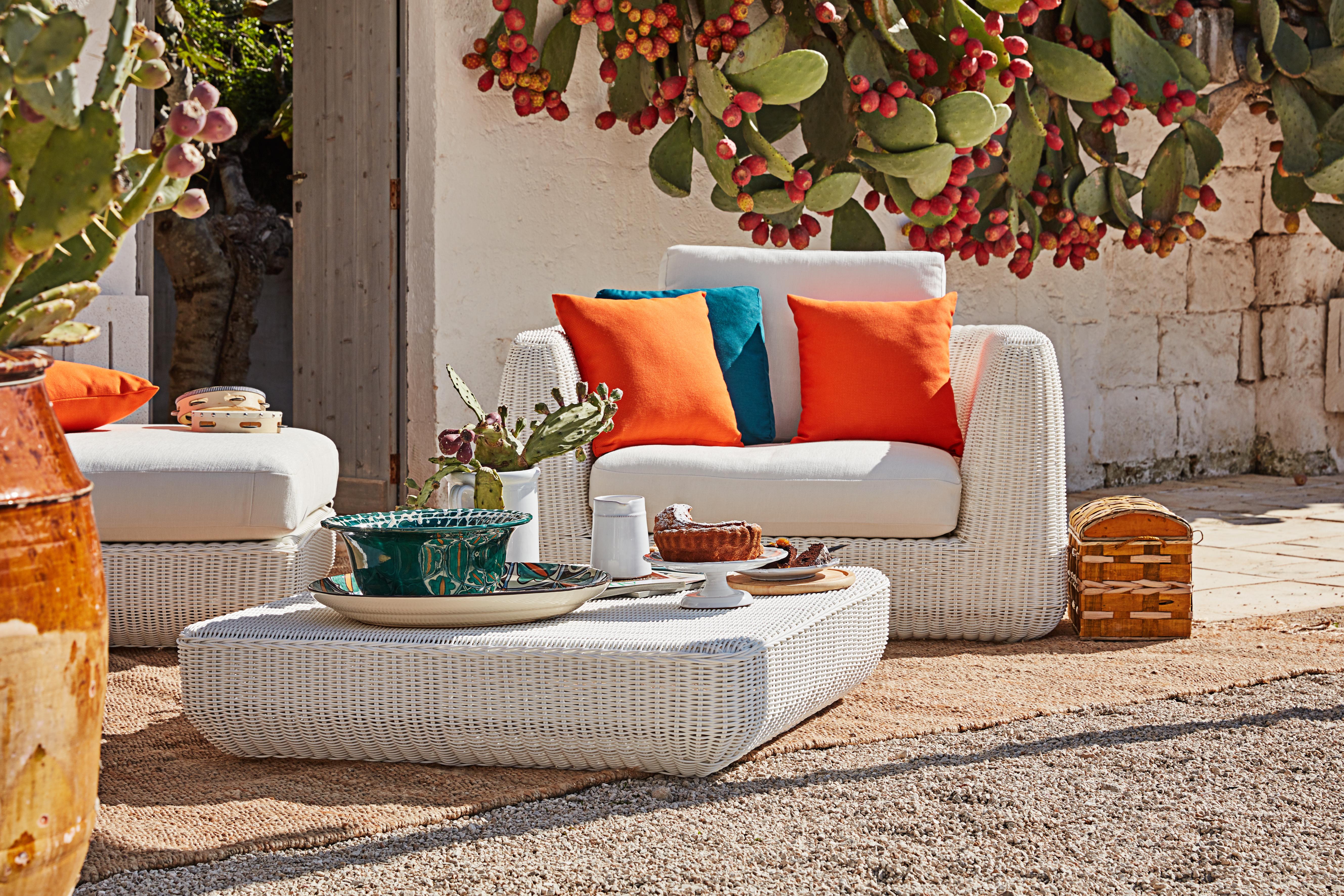 Unopiu' Agora Coffee Table Outdoor Collection For Sale 3