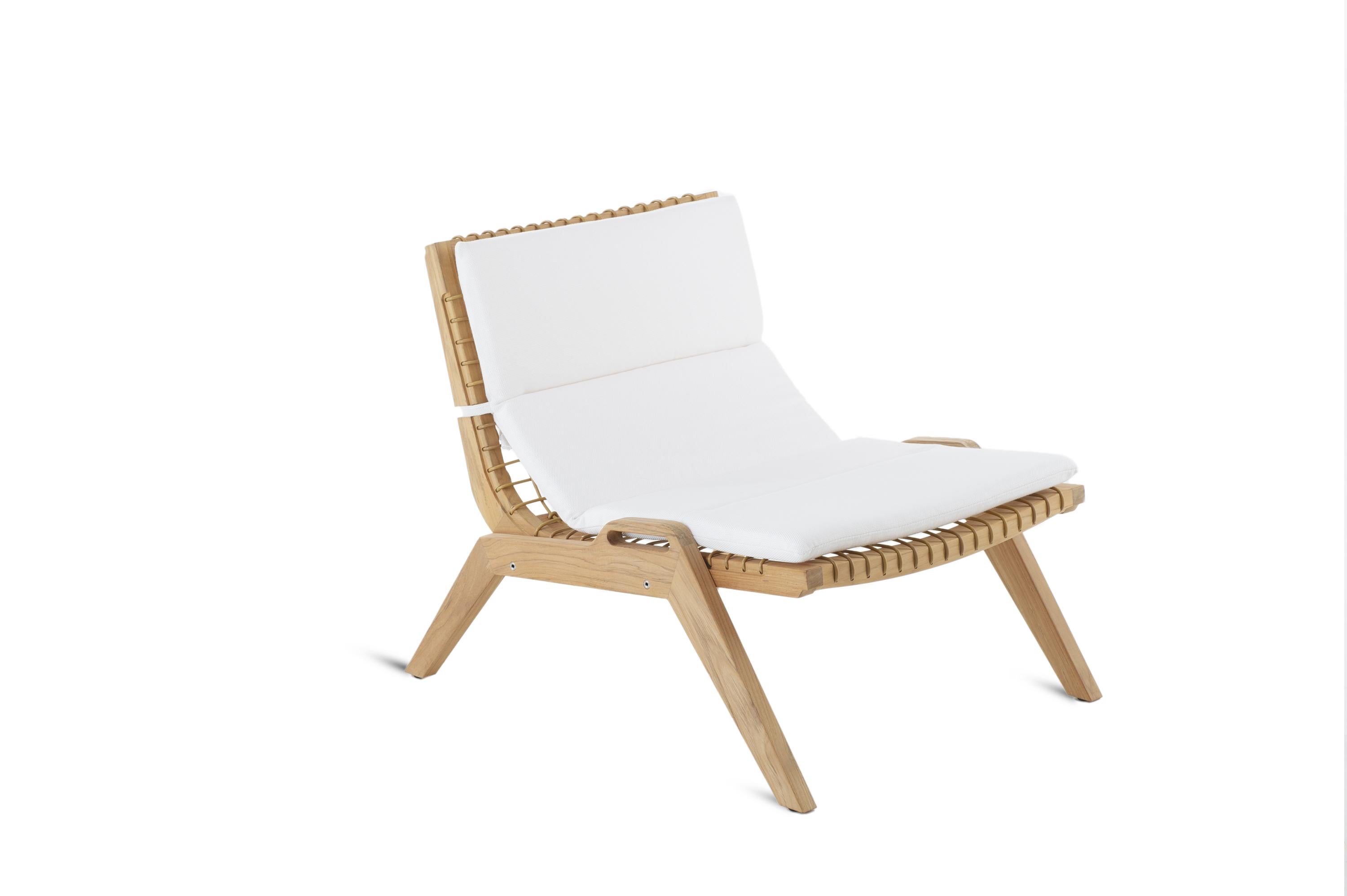 Unopiu' Synthesis Lounge Armchair Outdoor Collection - IN STOCK For Sale 3