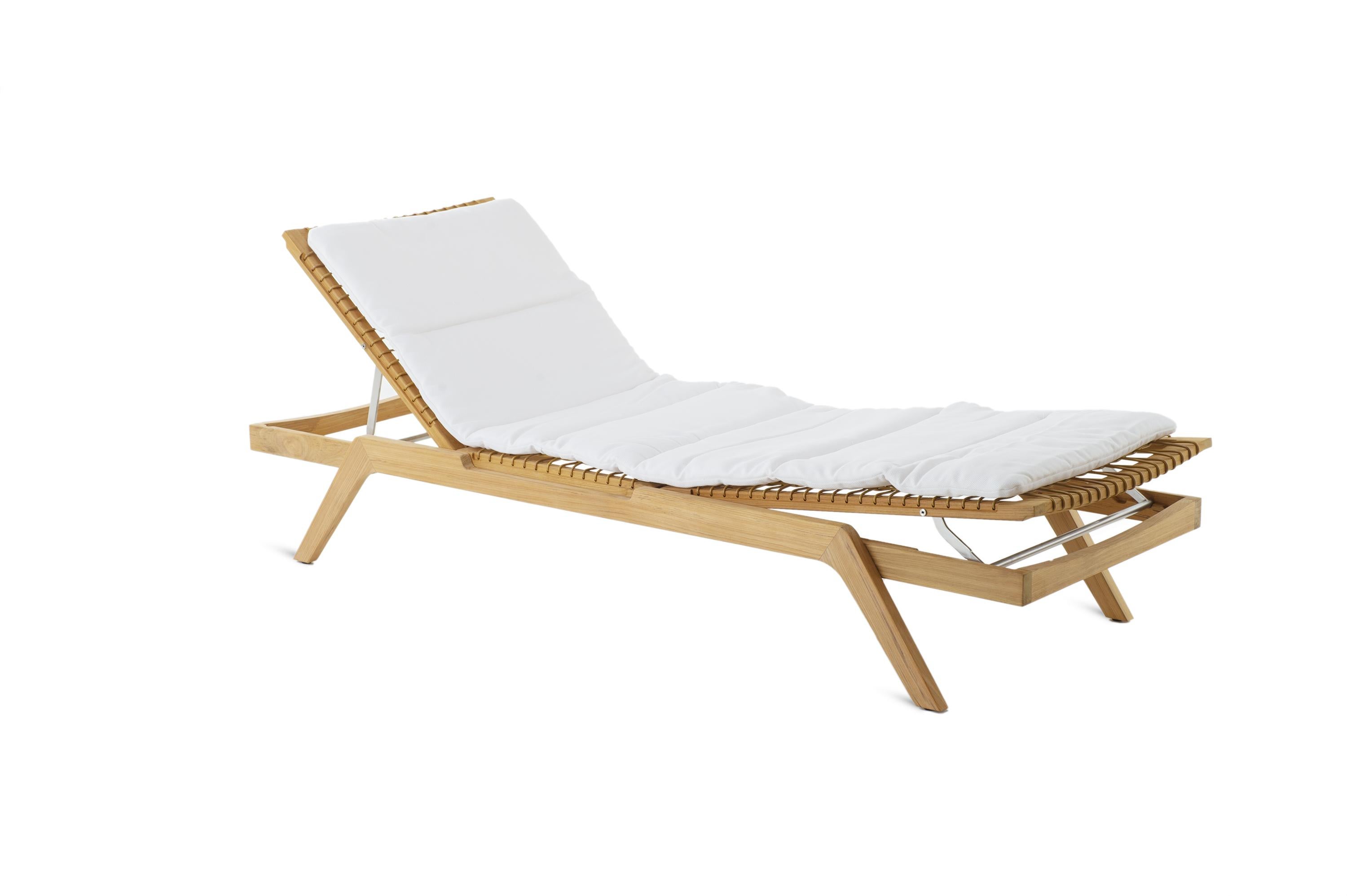 Unopiu' Synthesis Sunlounger Outdoor Collection - IN STOCK For Sale 4
