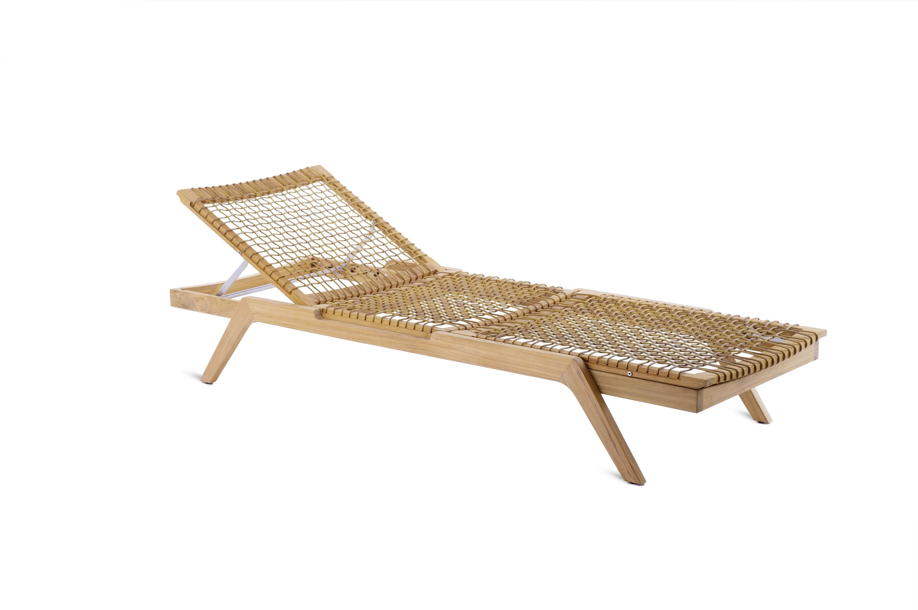 Unopiu' Synthesis Sunlounger Outdoor Collection - IN STOCK For Sale 2