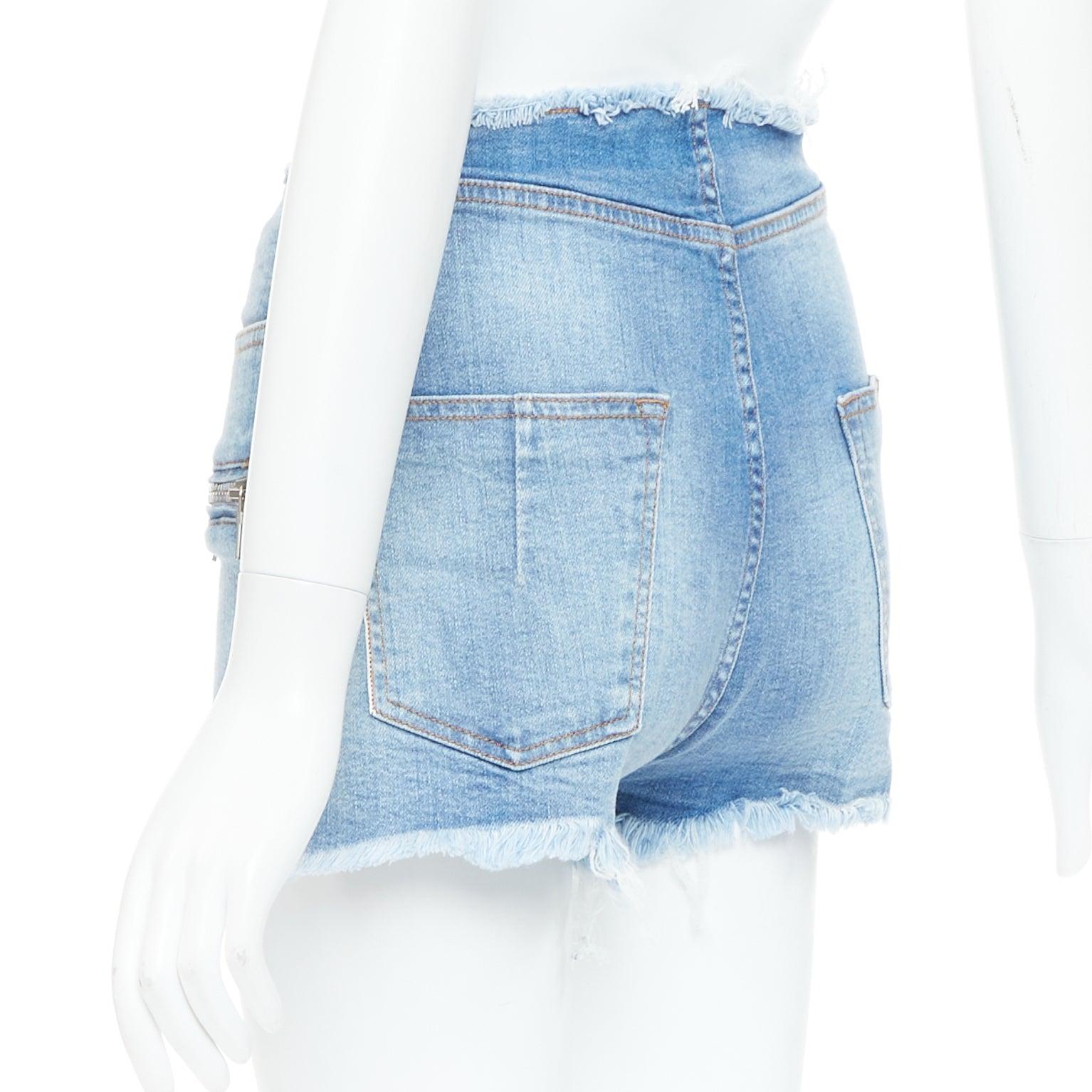 UNRAVEL PROJECT - Pantaloncini corti in denim blu lavato e bianco con lacci 25