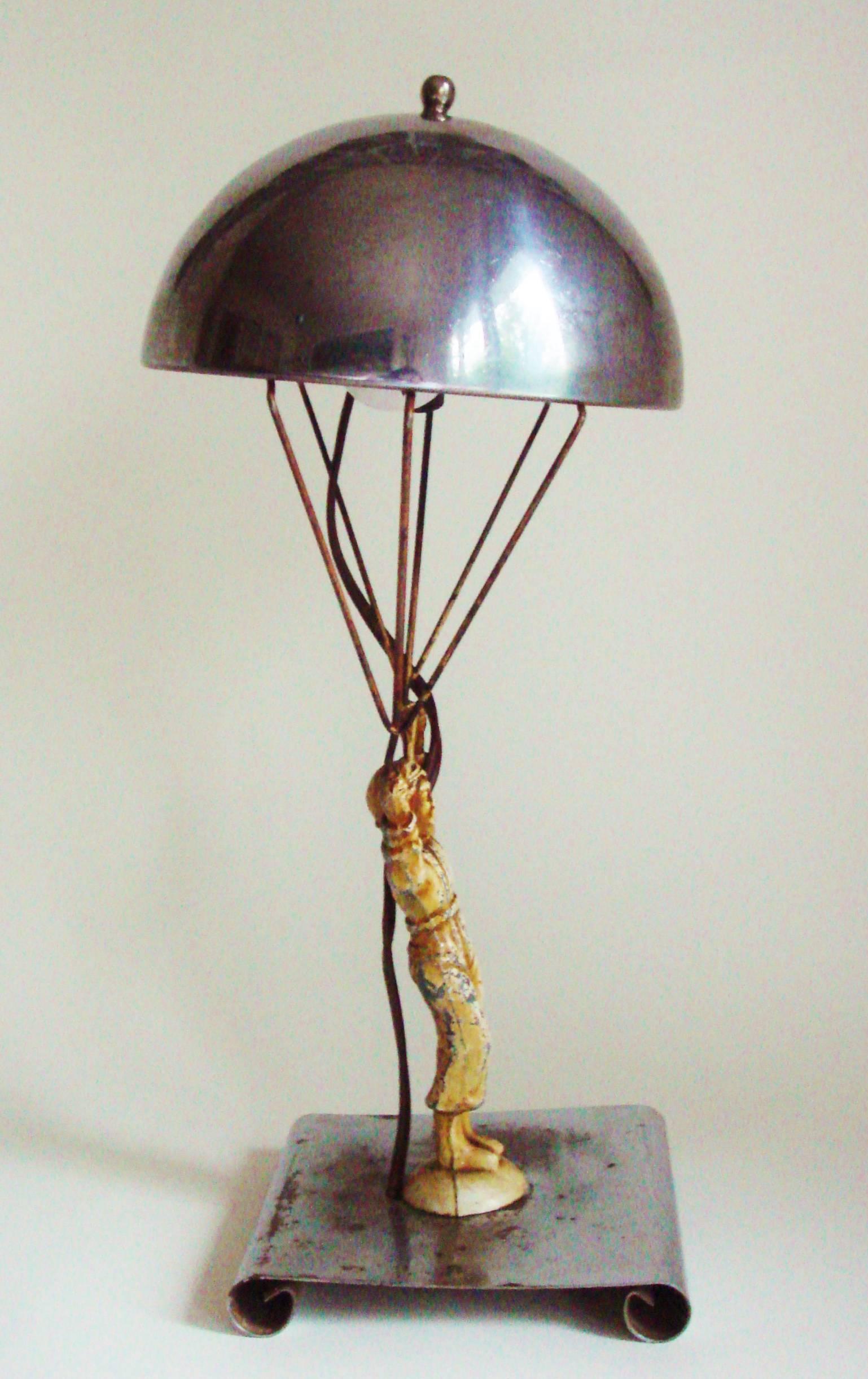 Unrestored American Art Deco Chrome and Painted Novelty Parachute Jumper Lamp For Sale 1