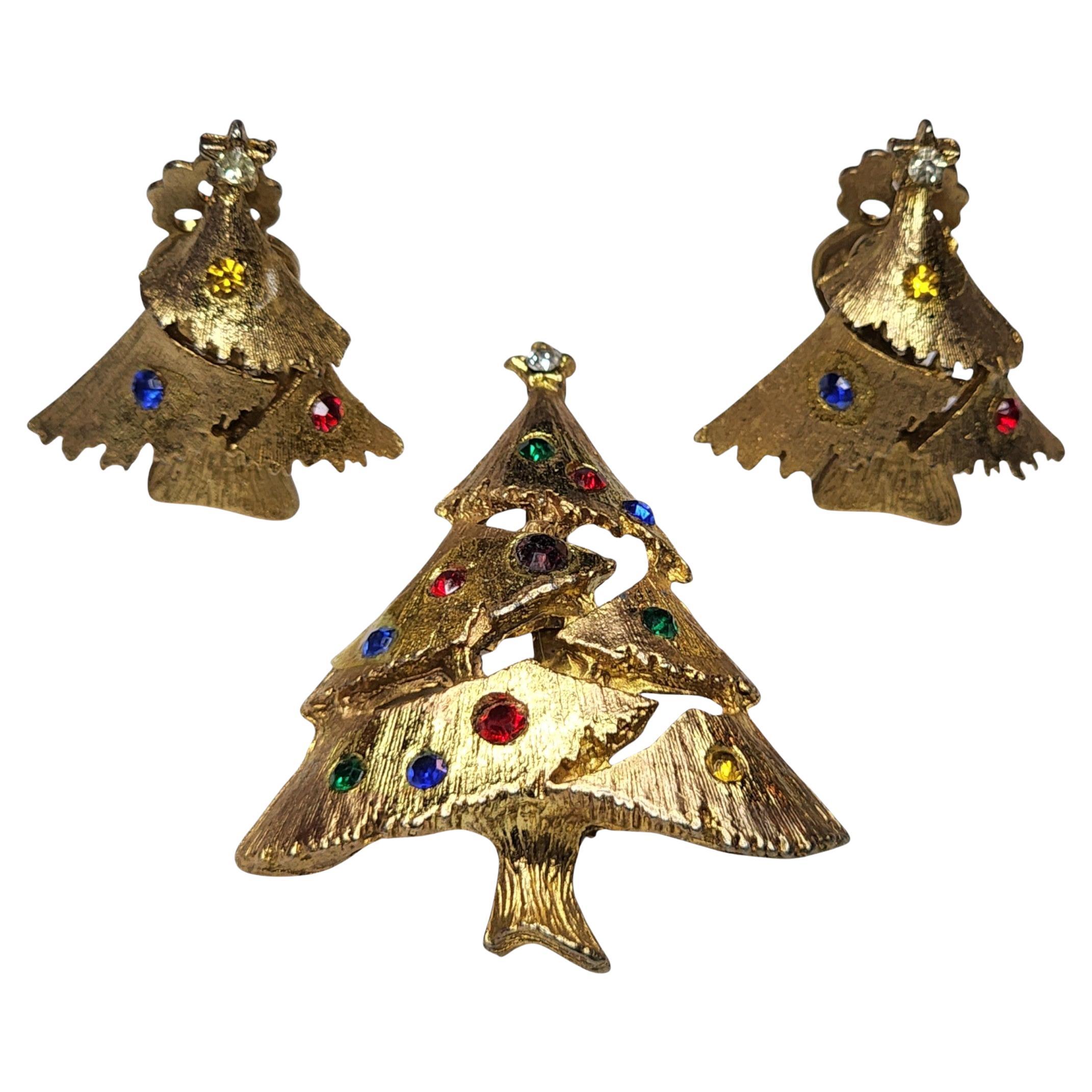 Unsigned 1960s Gold Tone Christmas Tree Brooch and Clip-On Earring Set