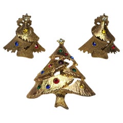 Vintage Unsigned 1960s Gold Tone Christmas Tree Brooch and Clip-On Earring Set
