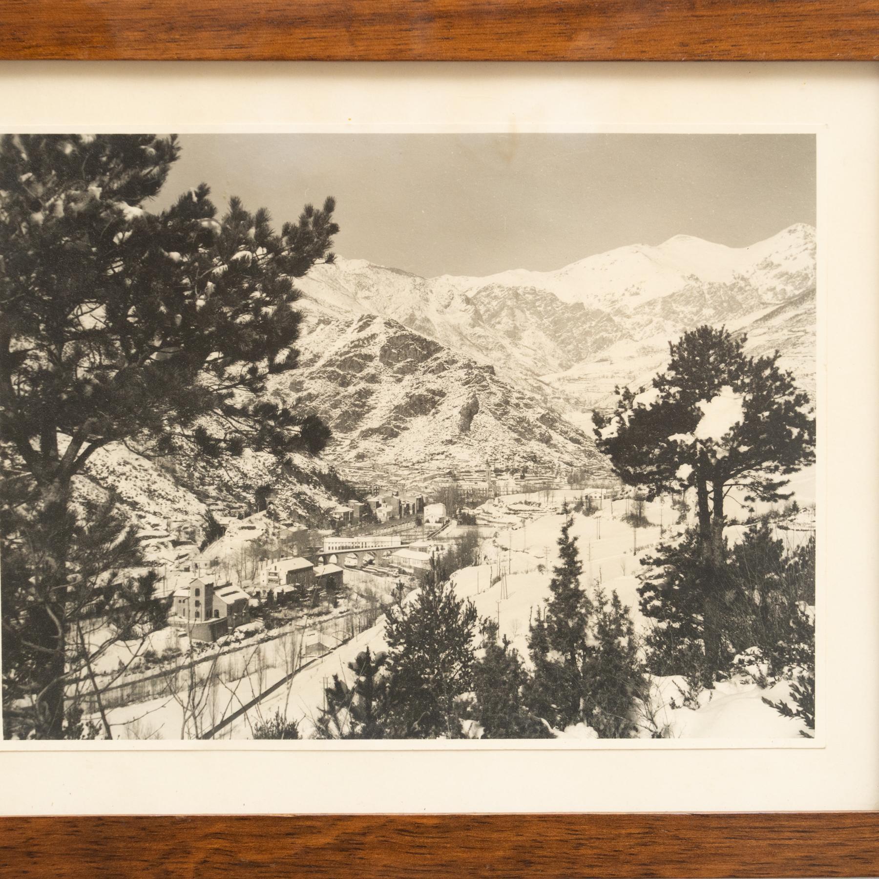 Fotografia con cornice non firmata, 1960 circa in vendita 9