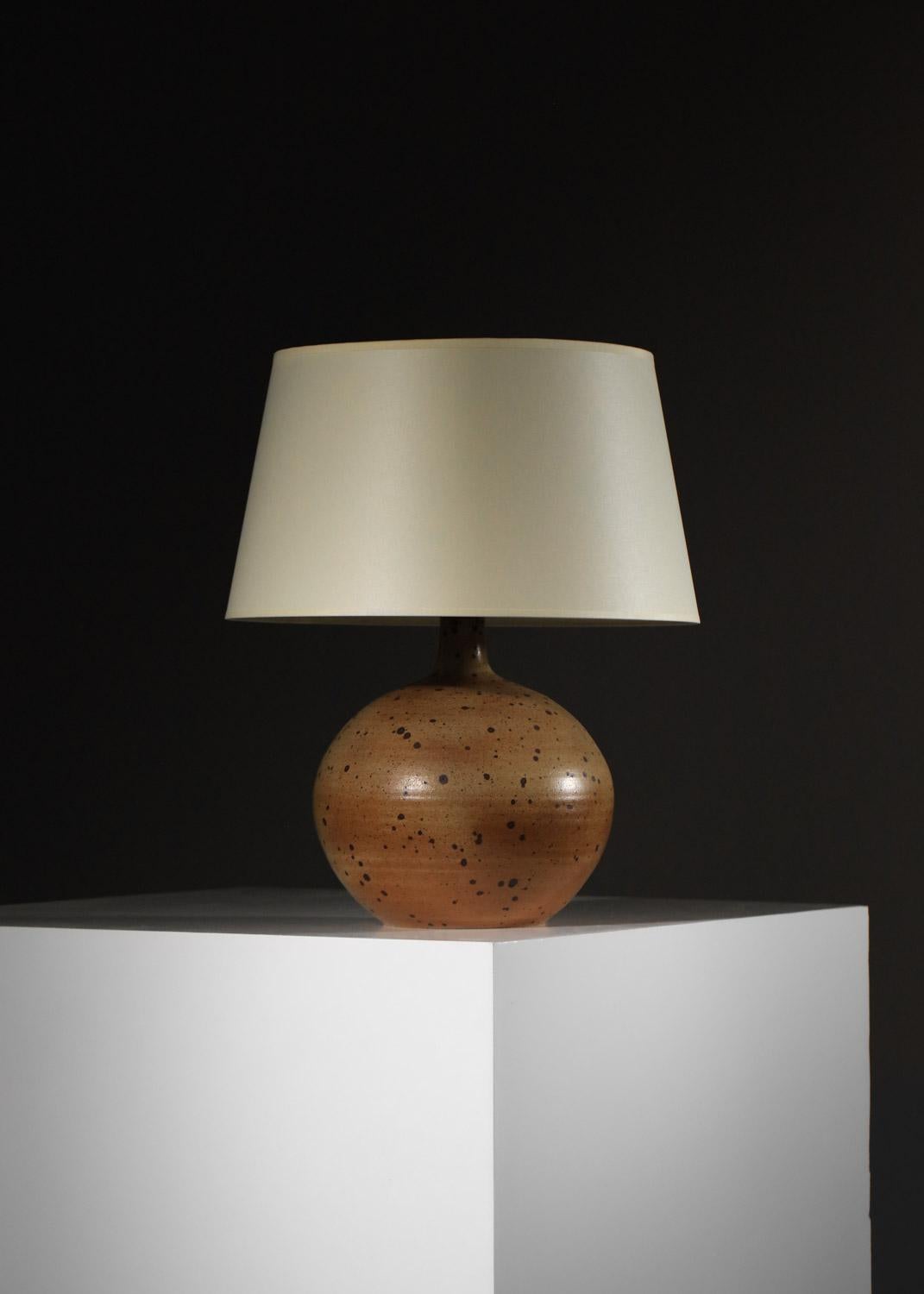 60's bedside or desk lamp by La Borne. Brown and speckled ceramic base structure, presentation shade sold on request and estimate. Very fine vintage condition, original electrical system (see photos). Recommended B22 LED bulb.