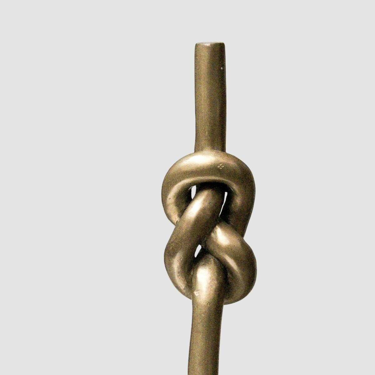 Escultura de bronce 