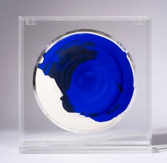 Placa de oro sin título de Yves Klein
