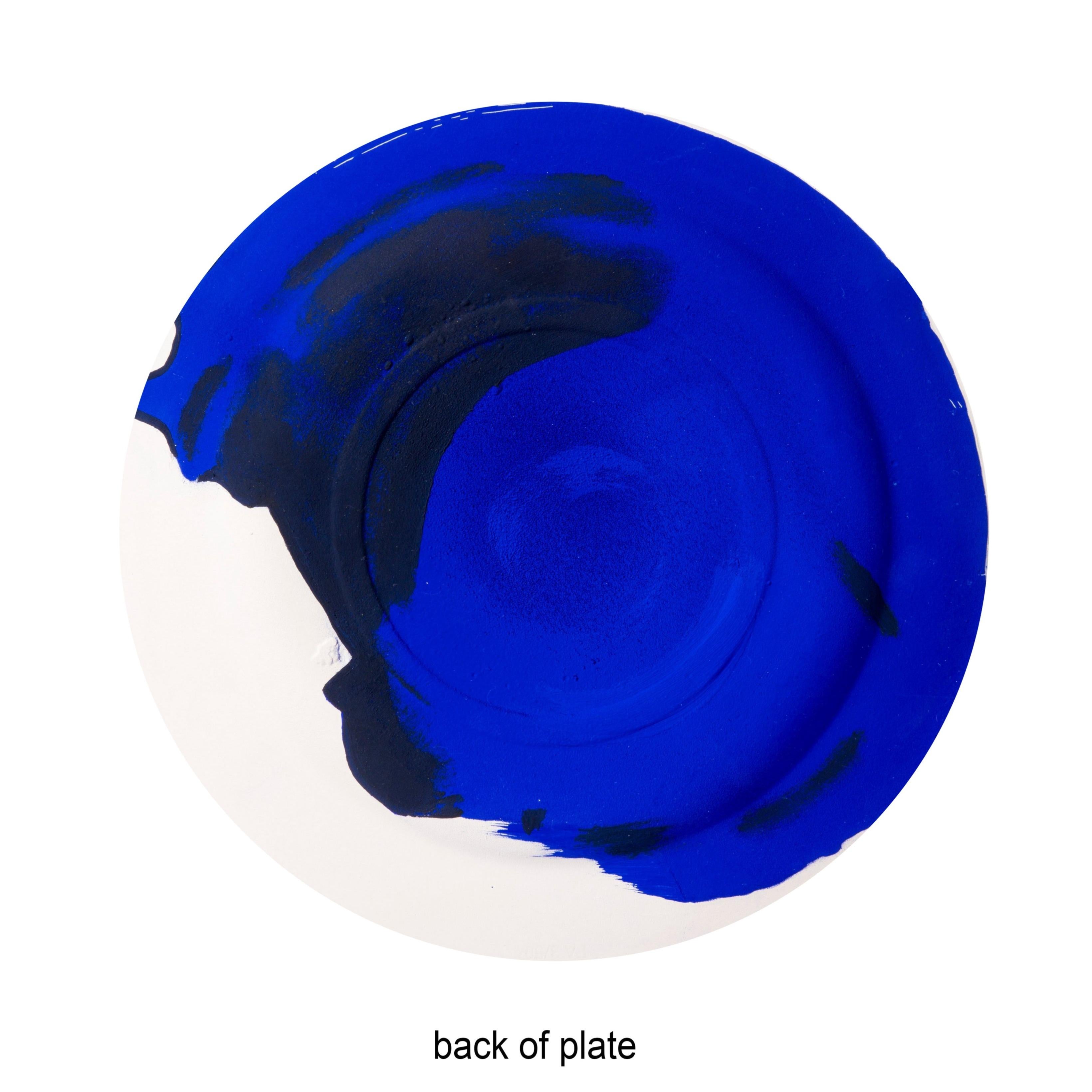 XXI secolo e contemporaneo Piatto d'oro senza titolo di Yves Klein in vendita