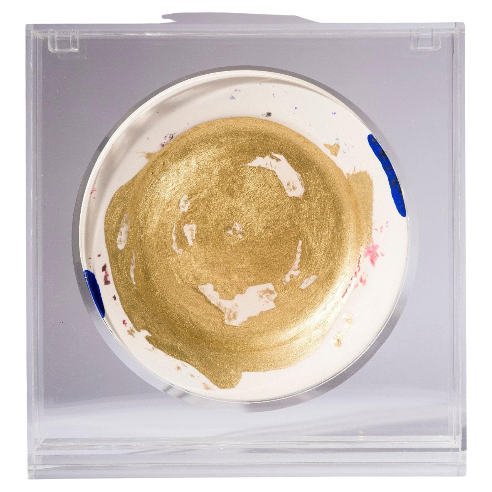 Piatto d'oro senza titolo di Yves Klein