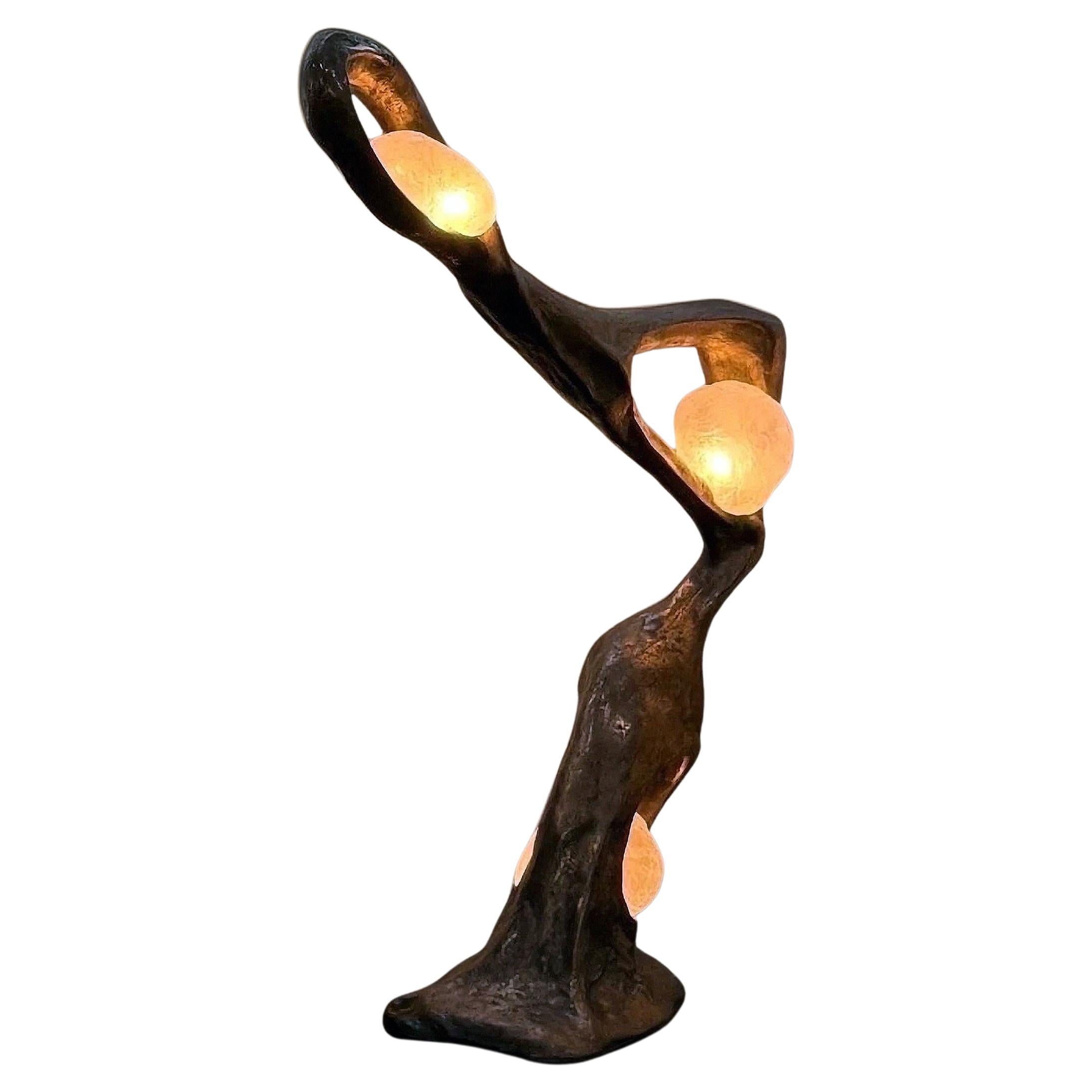 Lampadaire sculptural Untitled III par Aeny Studio, acier recyclé