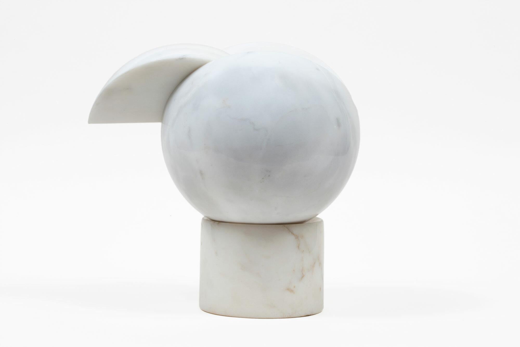 Marble sculpture by Hanna Eshel, entitled 