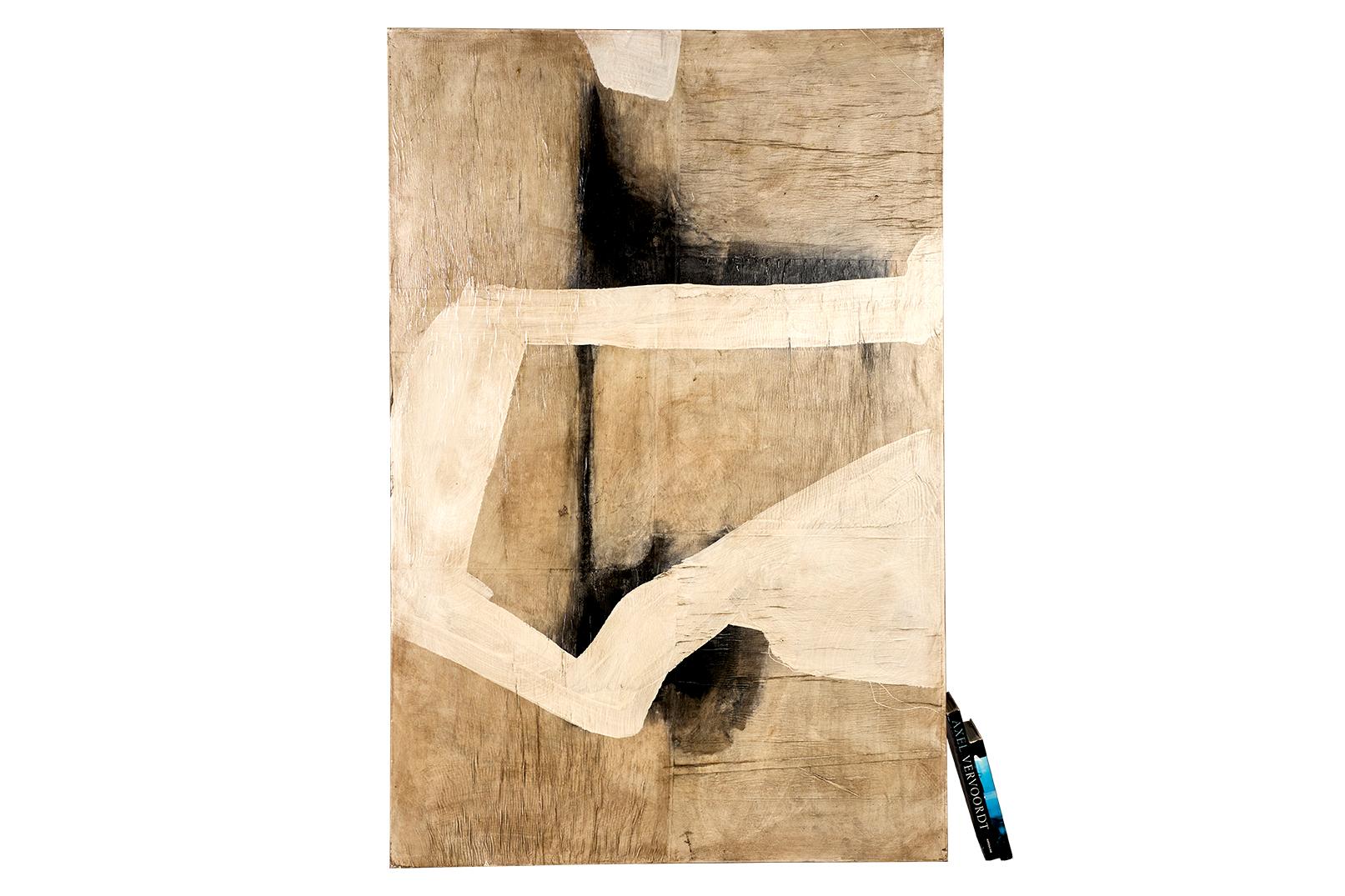 Scott Kerr è un artista astratto contemporaneo autodidatta. Da ragazzo, suo padre lo ha esposto al mondo dell'arte attraverso le opere di un artista locale del Texas, David Brownlow. Stupito dall'emozione che suscitava in lui in così giovane età,