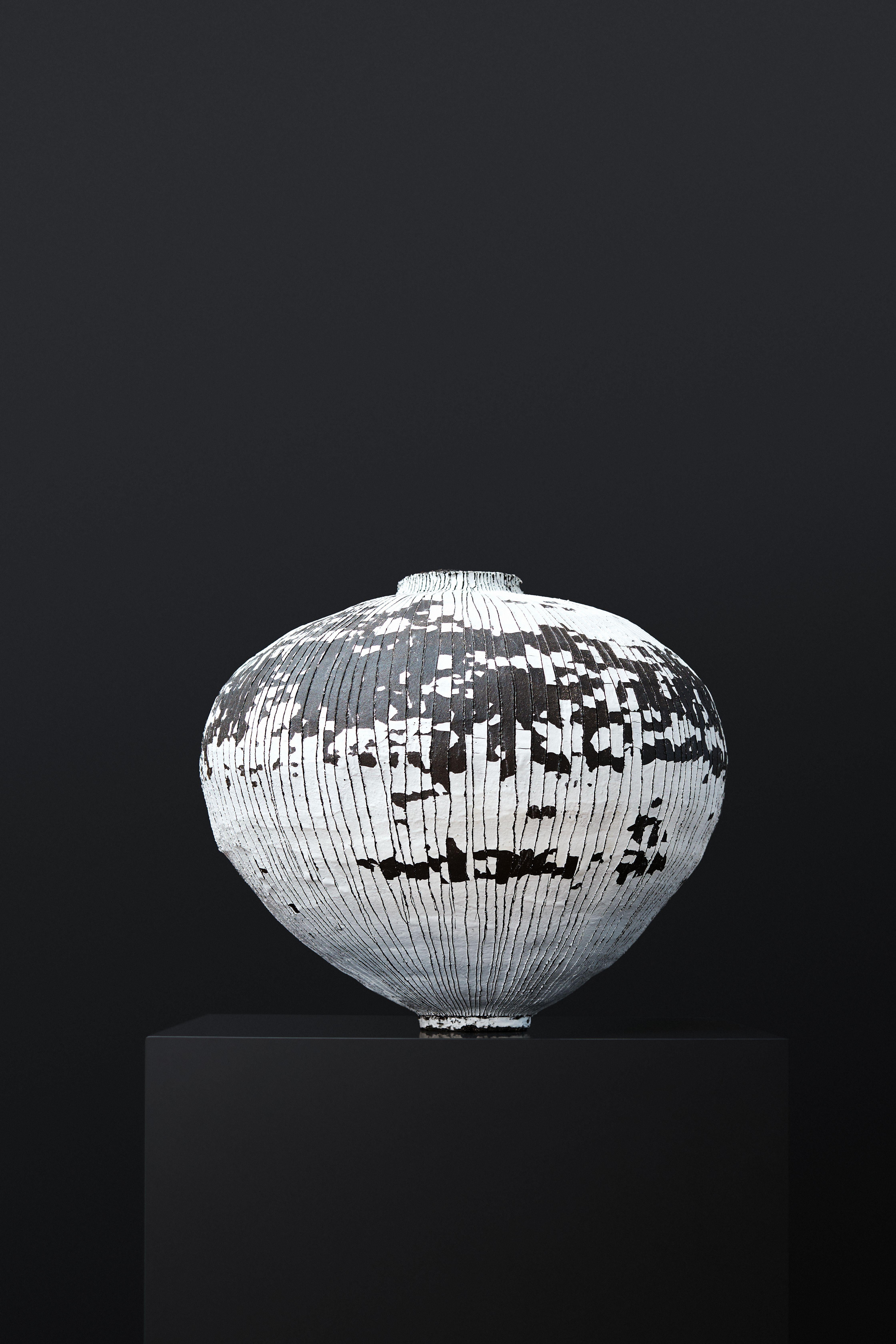 Postmoderno Vaso Untitled No. 47 di Marea Hildebrand in vendita