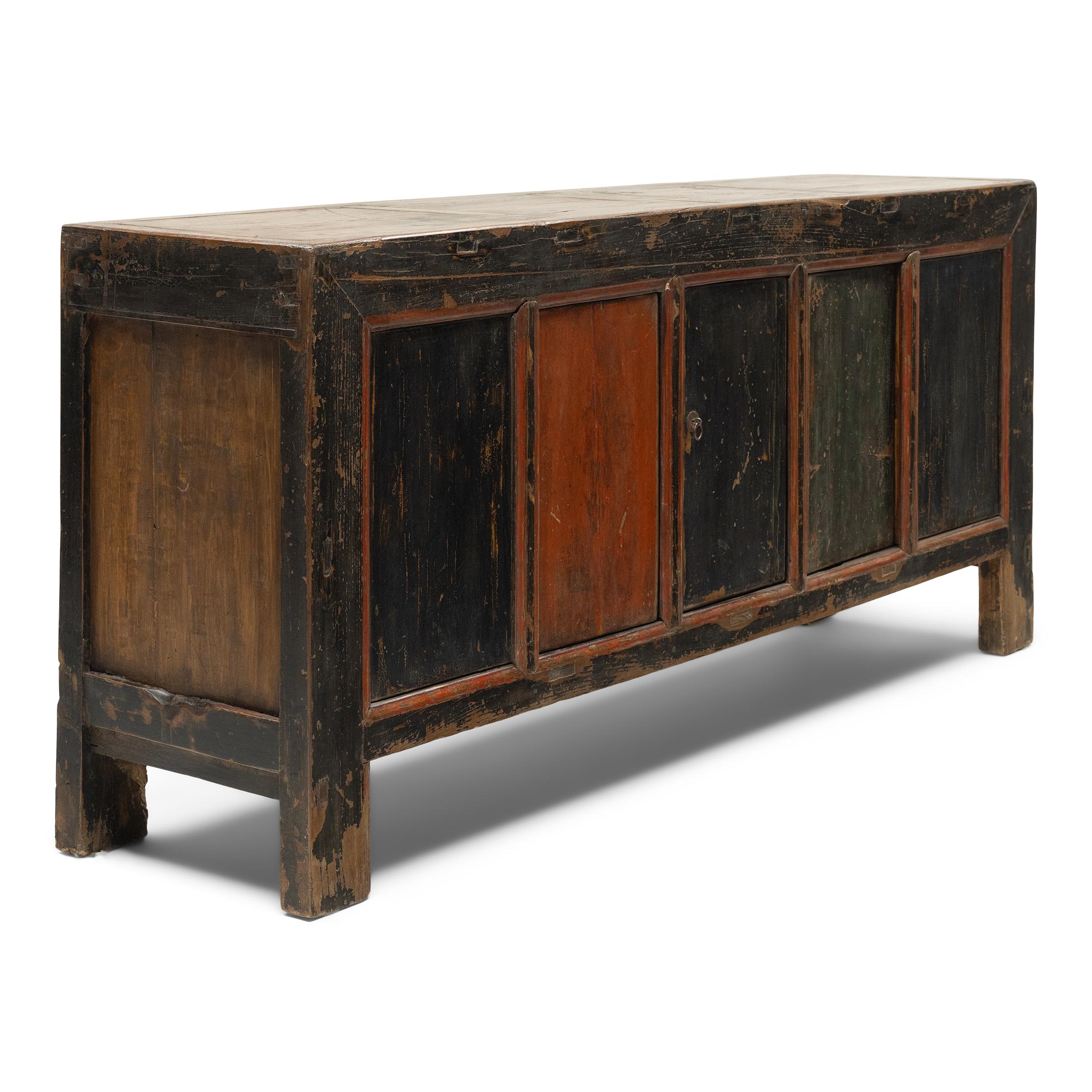 Moderne Sans titre (Coffer de porte rouge), vers 1900 en vente