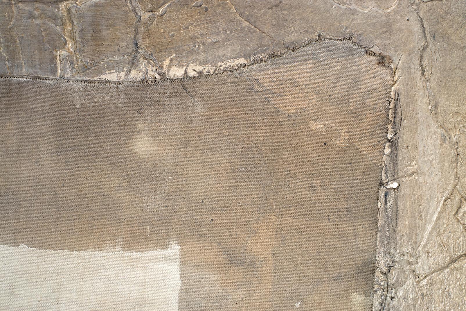 Scott Kerr è un artista astratto contemporaneo autodidatta. Da ragazzo, suo padre lo ha esposto al mondo dell'arte attraverso le opere di un artista locale del Texas, David Brownlow. Stupito dall'emozione che suscitava in lui in così giovane età,