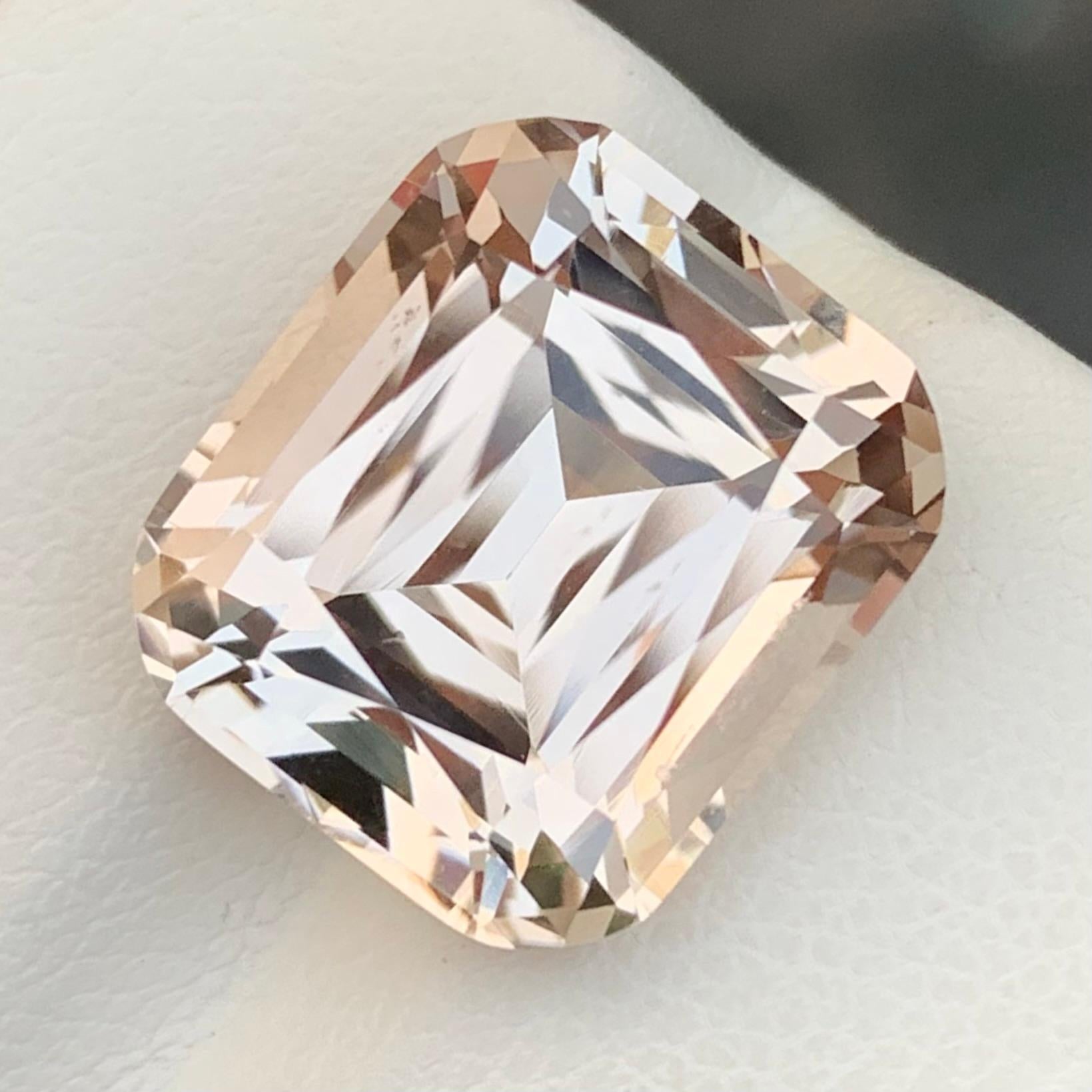 Topaze dorée non traitée 16,80 carats, taille coussin, en vrac en vente 5