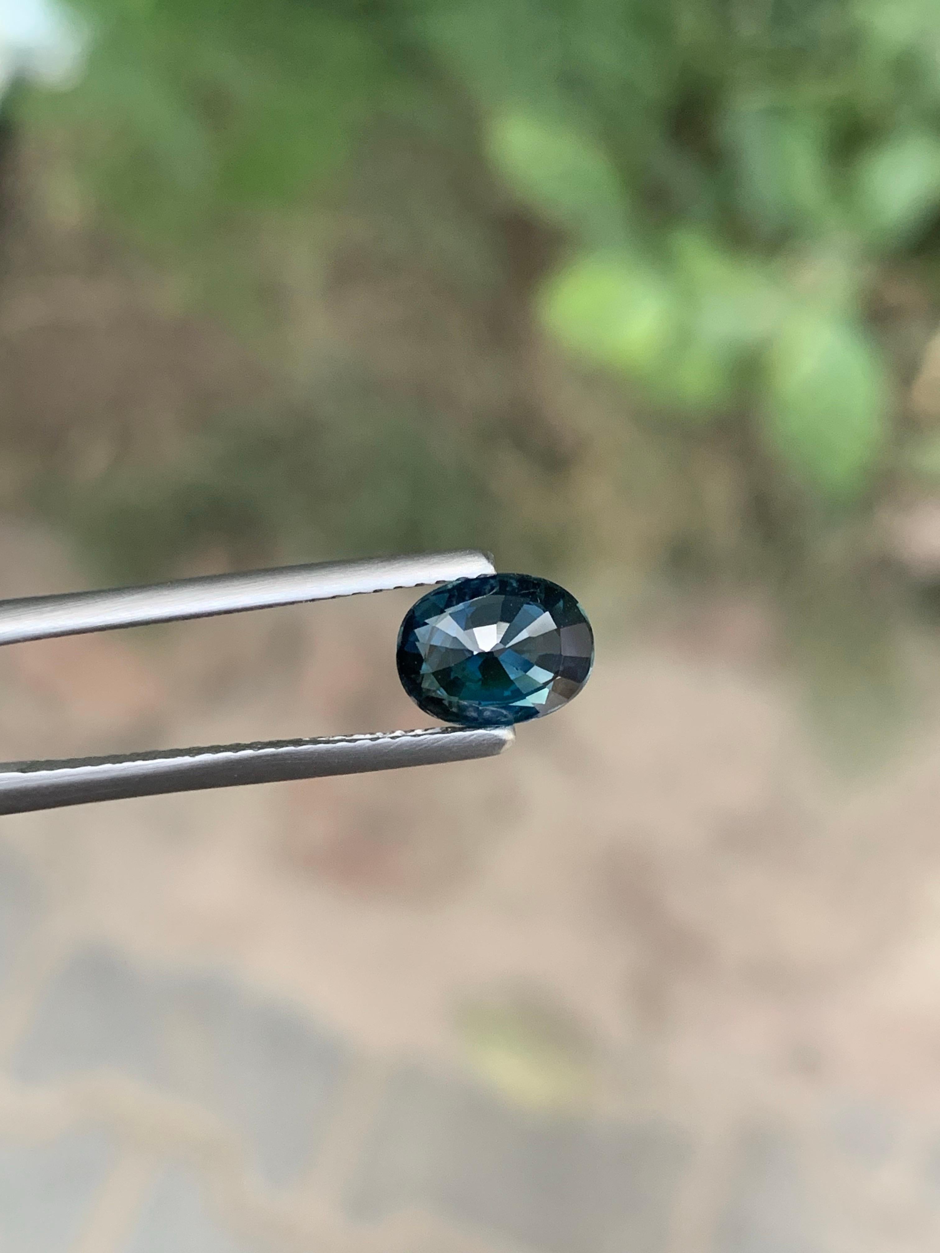 Unbehandelter zertifizierter 1,68 Karat natürlicher loser Saphir in ovaler Form Edelstein im Angebot 3